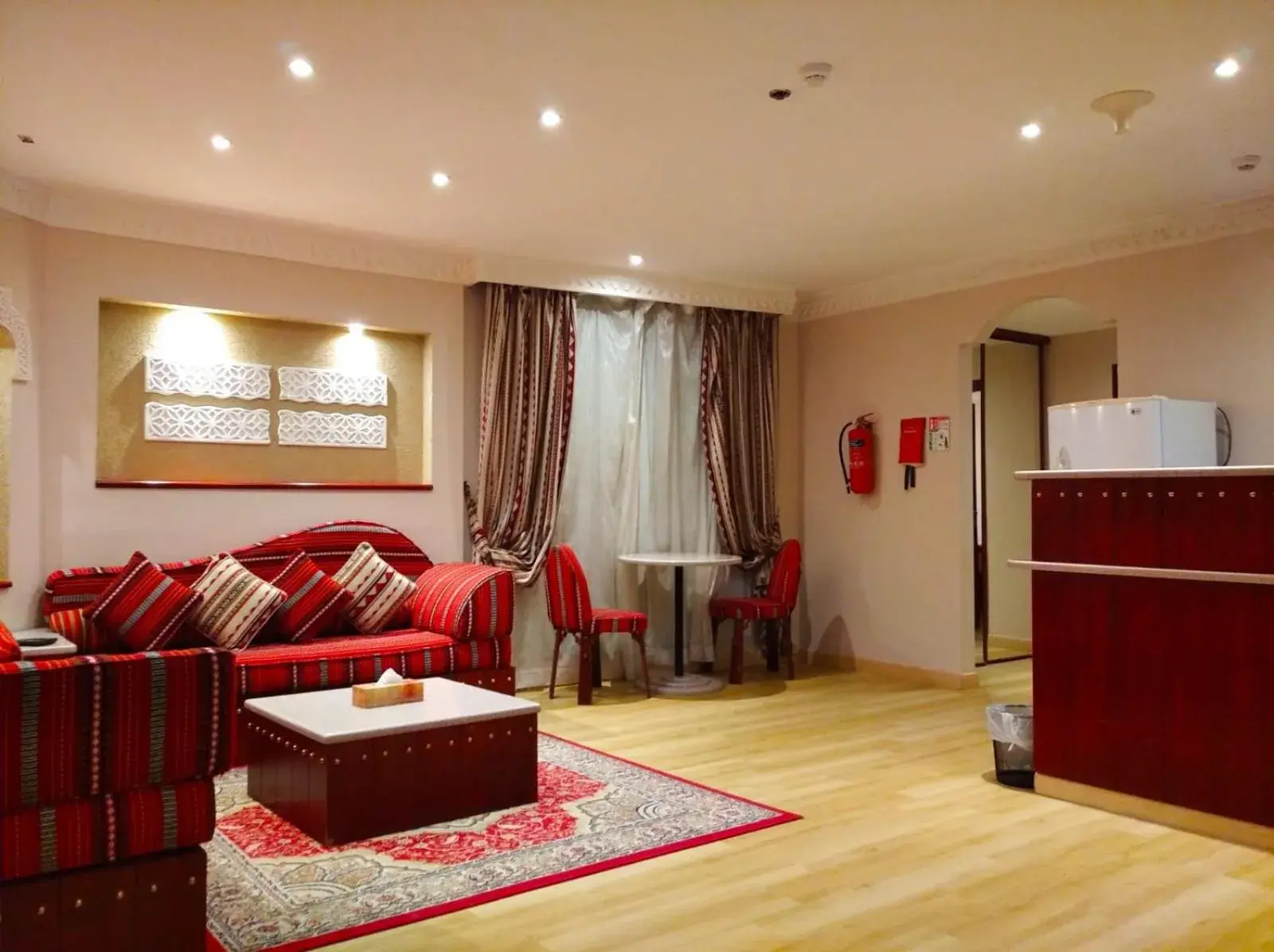 Living room in Al Liwan Suites Living room in Al Liwan Suites