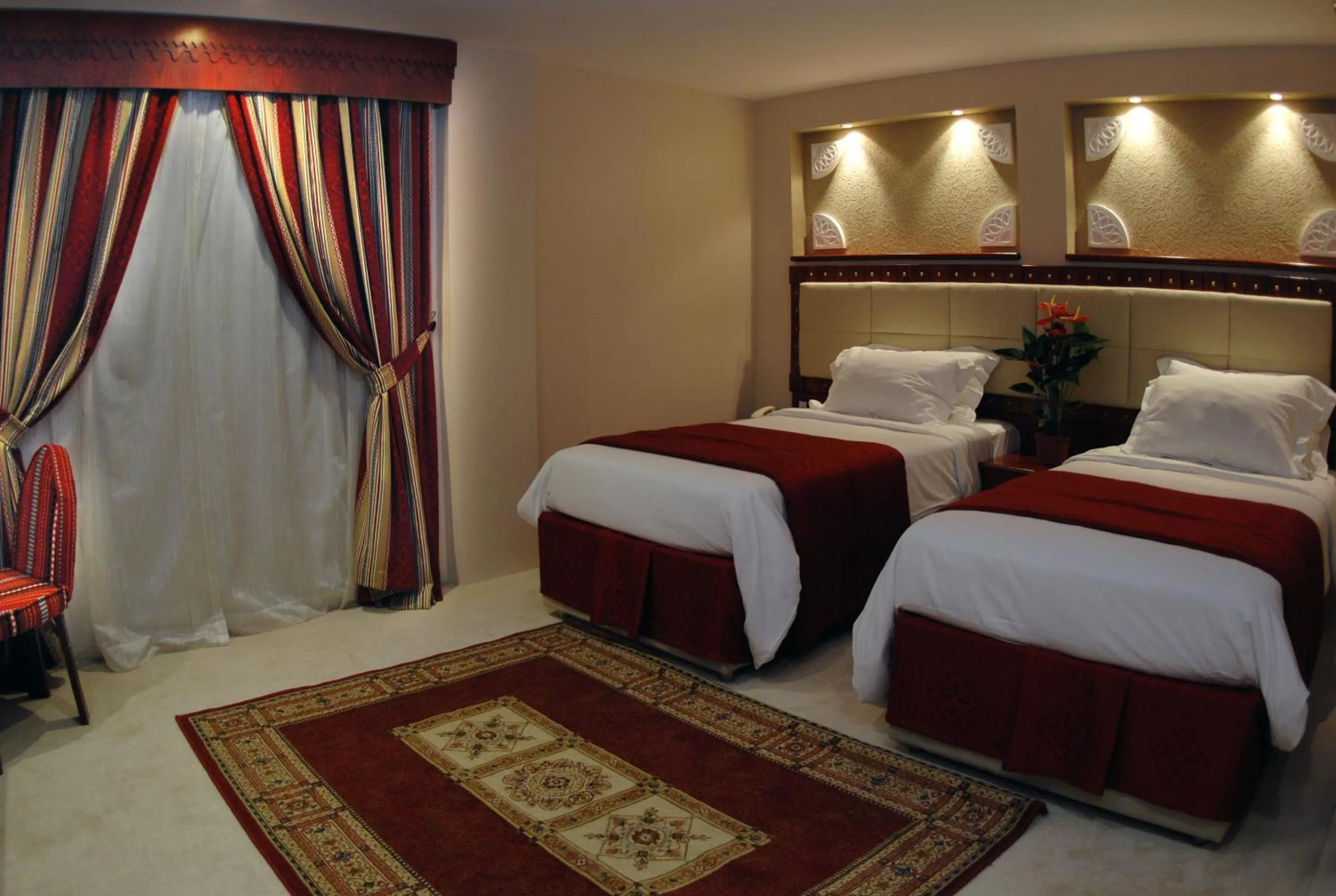 Bedroom, Bed in Al Liwan Suites