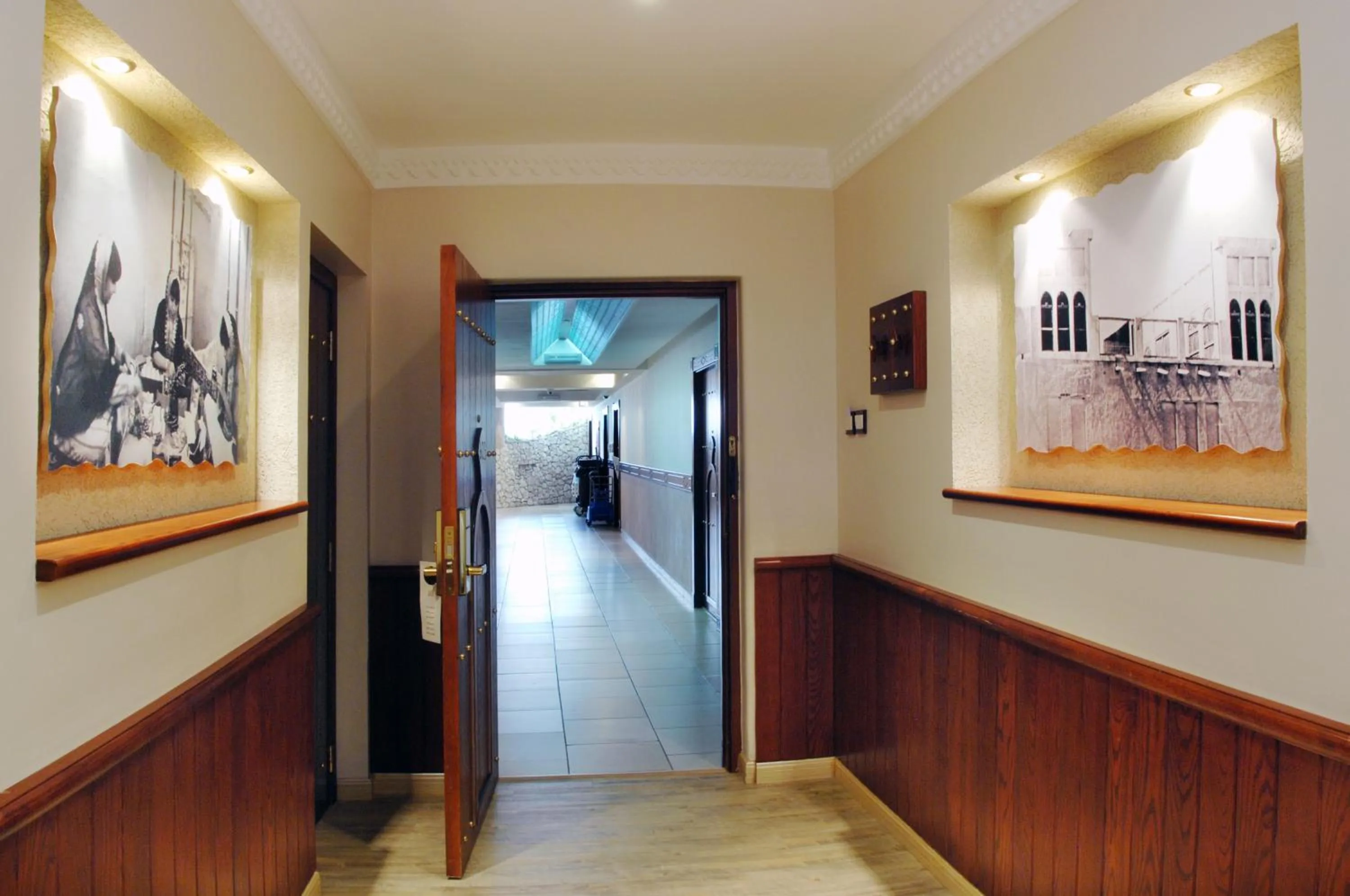 Area and facilities in Al Liwan Suites