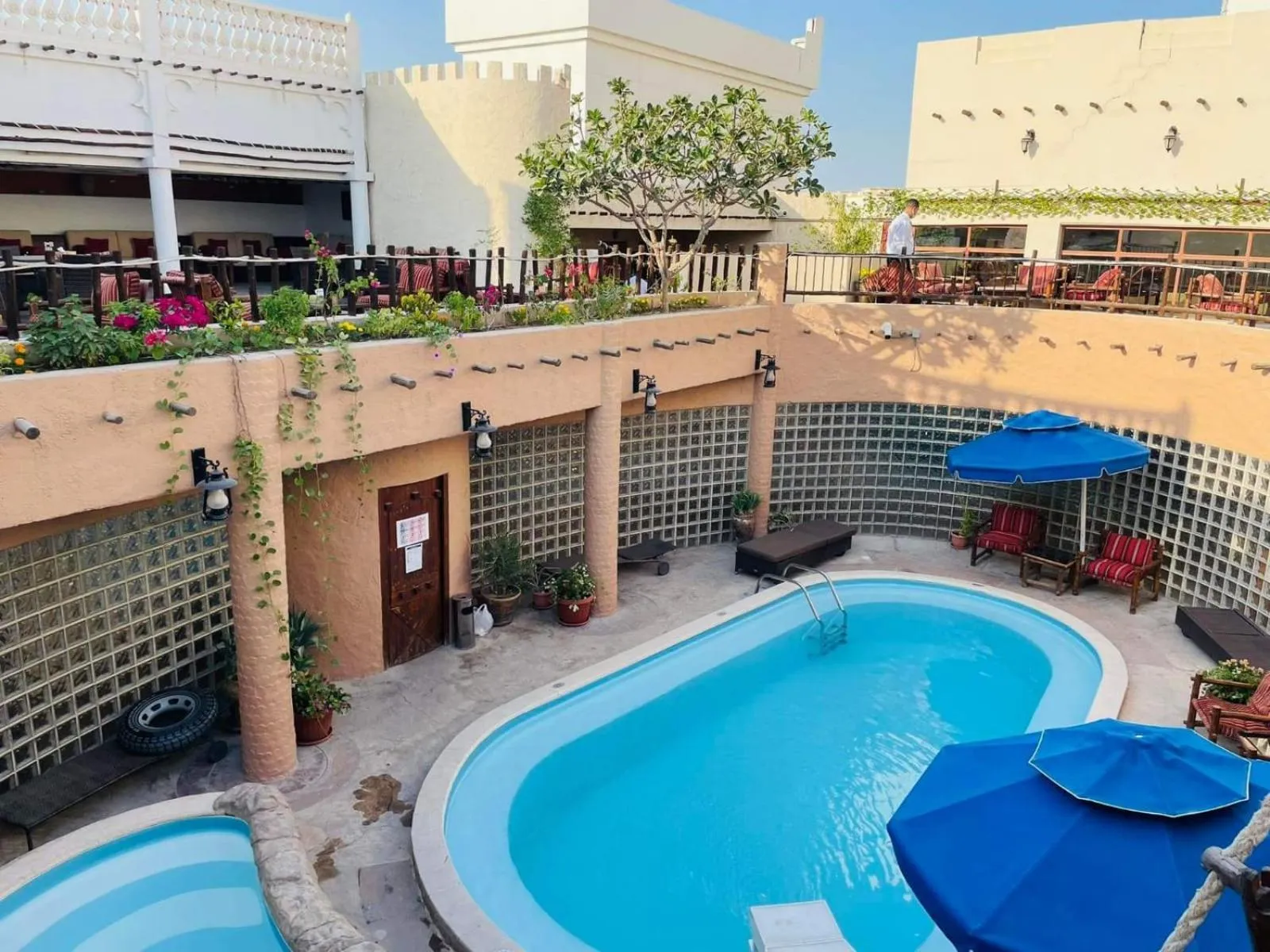 Swimming pool in Al Liwan Suites