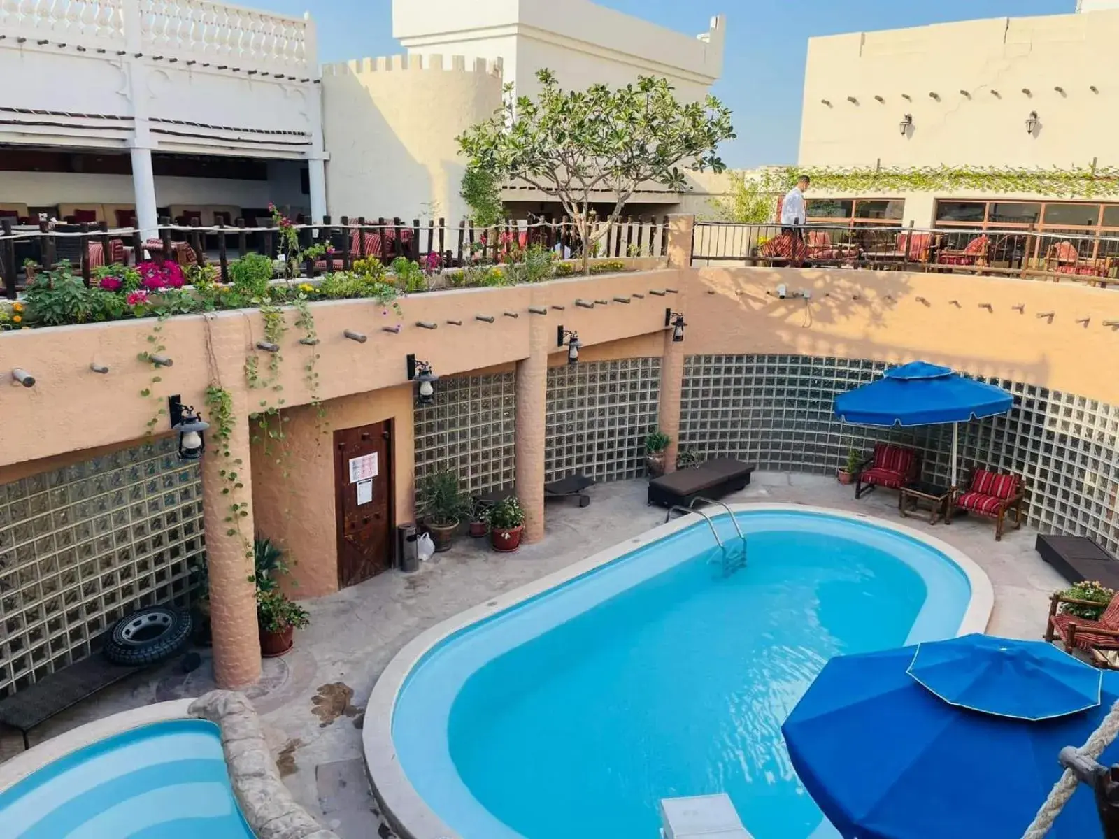Swimming pool in Al Liwan Suites Swimming pool in Al Liwan Suites