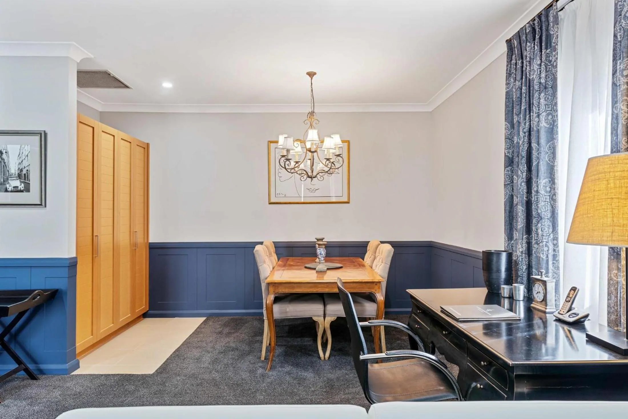 Living room in de Russie Boutique Hotel