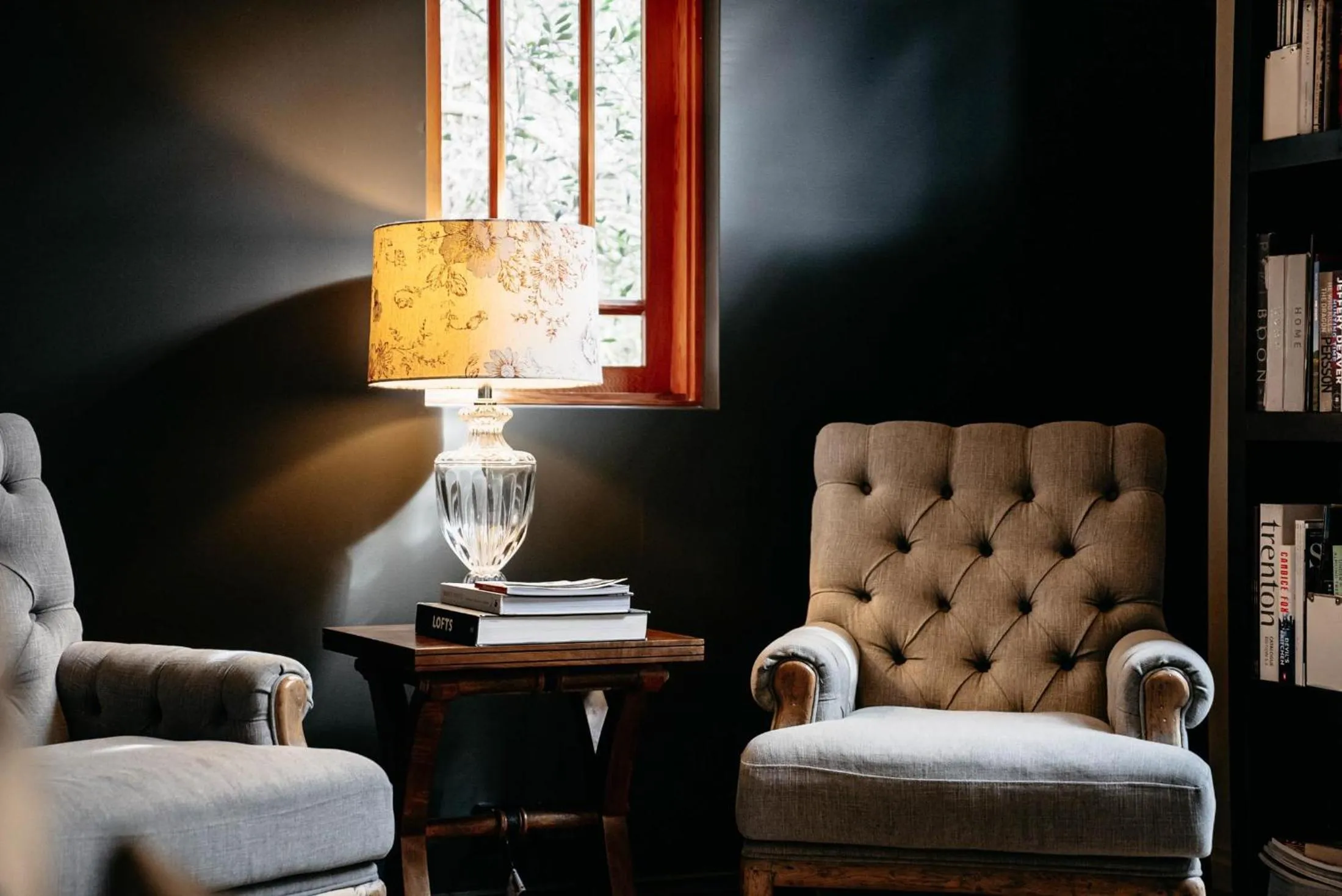 Library in de Russie Boutique Hotel