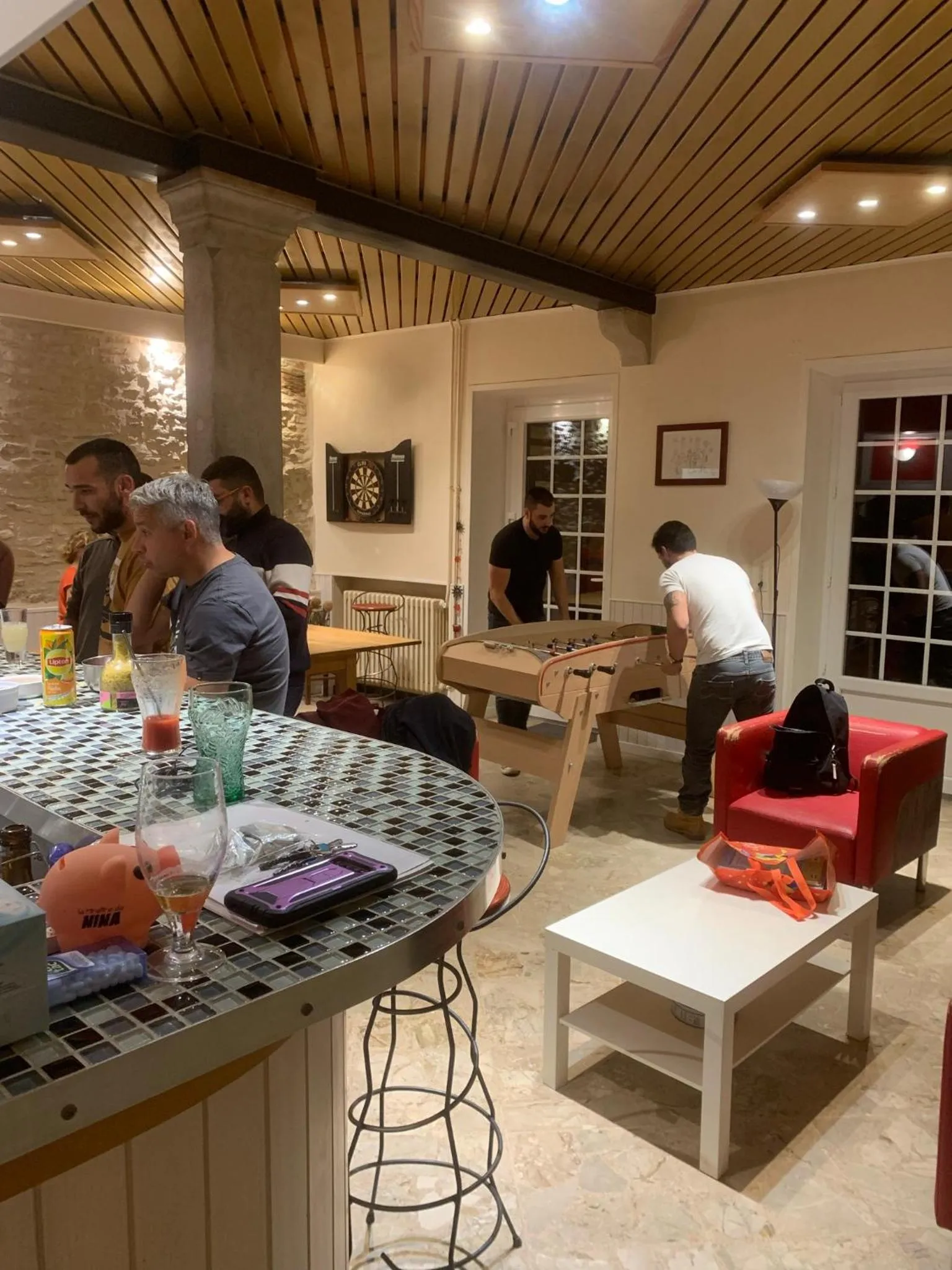 Lounge or bar in Le Saint-Hilaire