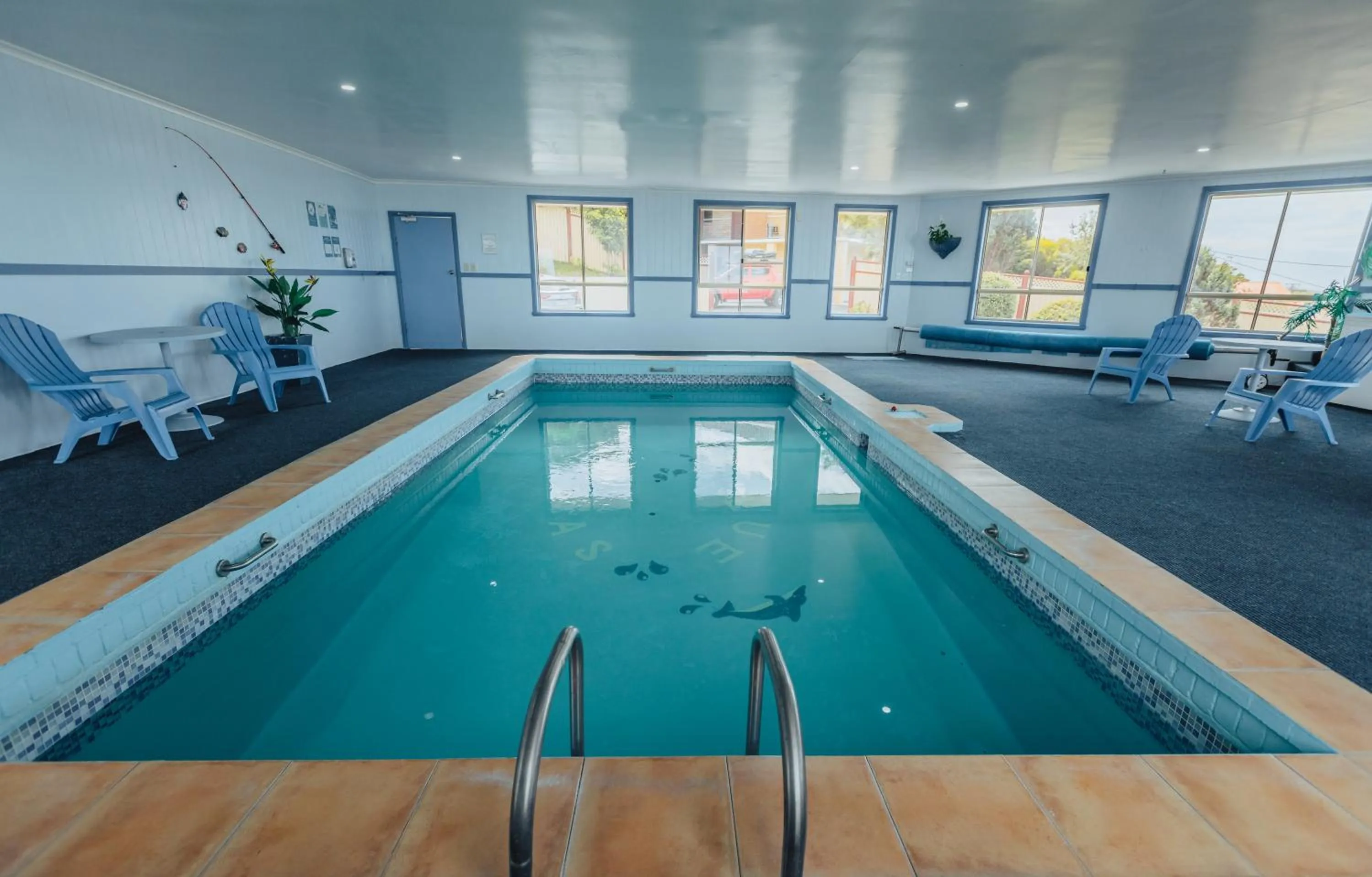 Swimming pool in Blue Seas Holiday Villas