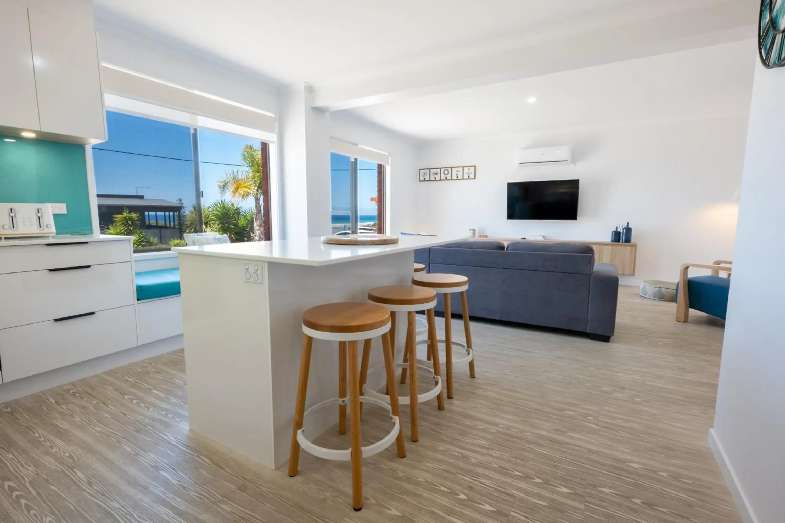 Kitchen or kitchenette in Blue Seas Holiday Villas Kitchen or kitchenette in Blue Seas Holiday Villas