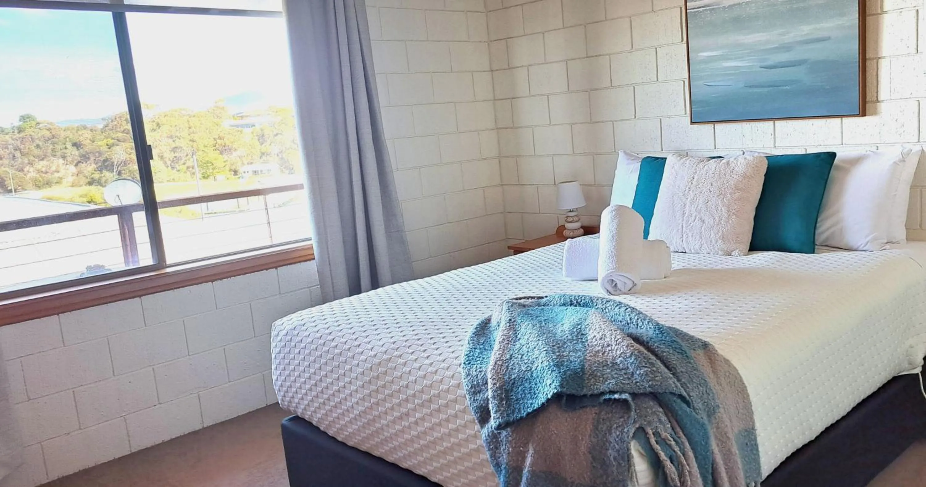 Bedroom, Bed in Blue Seas Holiday Villas