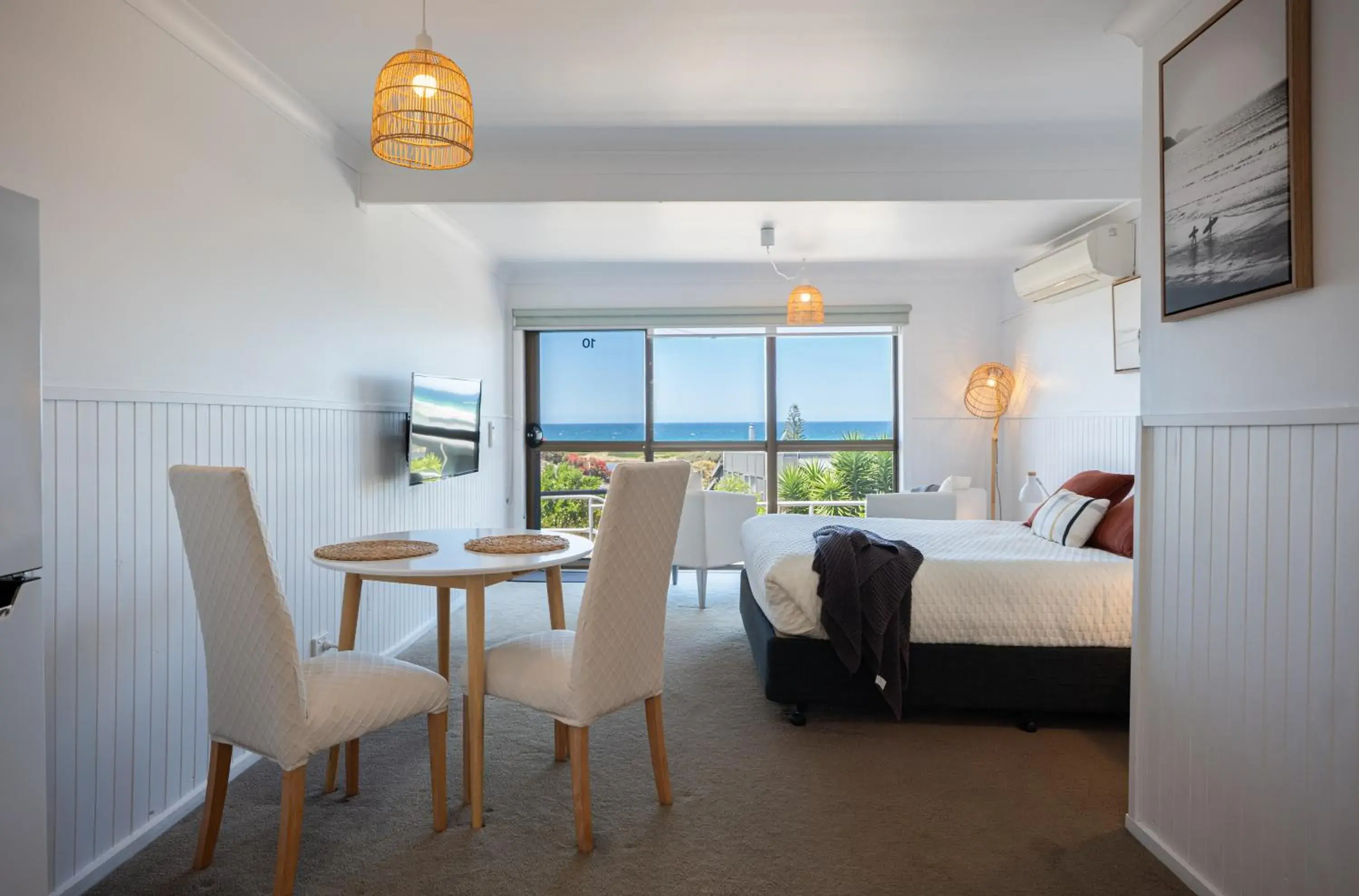 Seating area, Bed in Blue Seas Holiday Villas Seating area, Bed in Blue Seas Holiday Villas