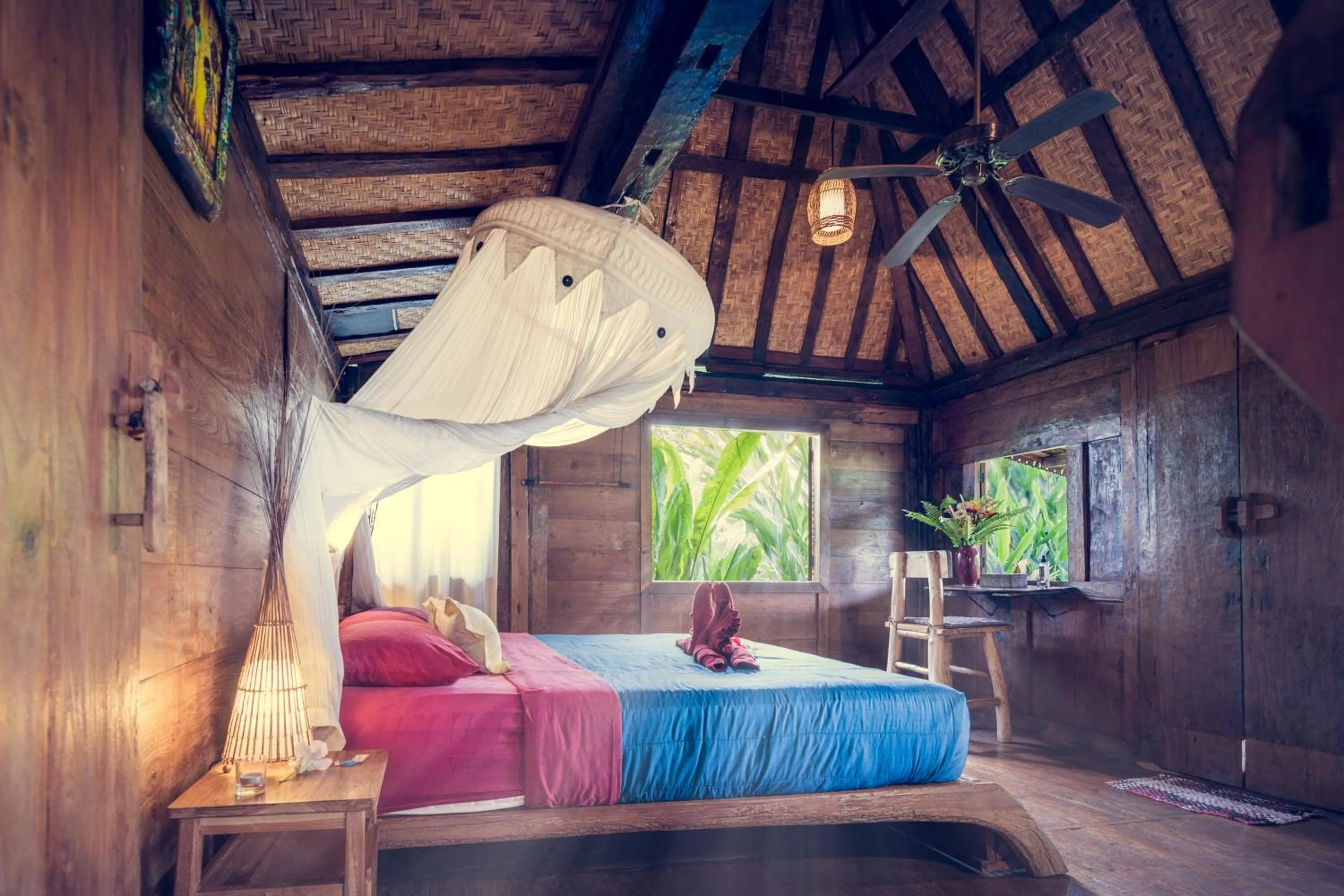 Living room, Bed in Dragonfly Village