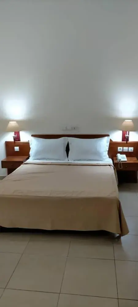 Single Room - single occupancy in Hôtel Marbella Single Room - single occupancy in Hôtel Marbella