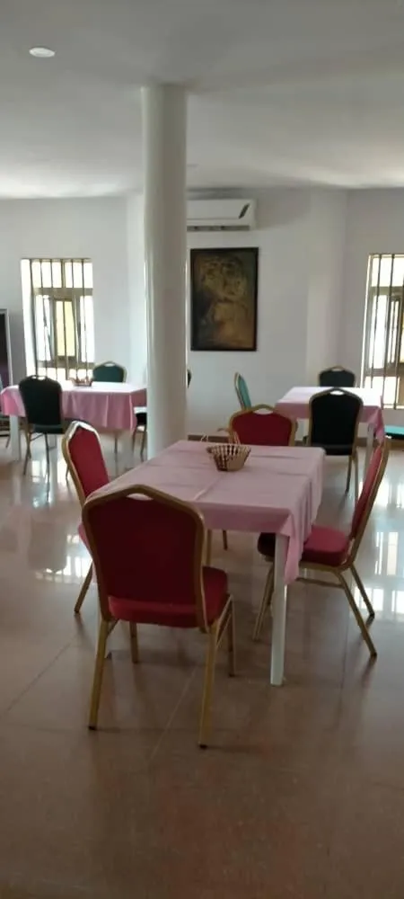 Dining area in Hôtel Marbella