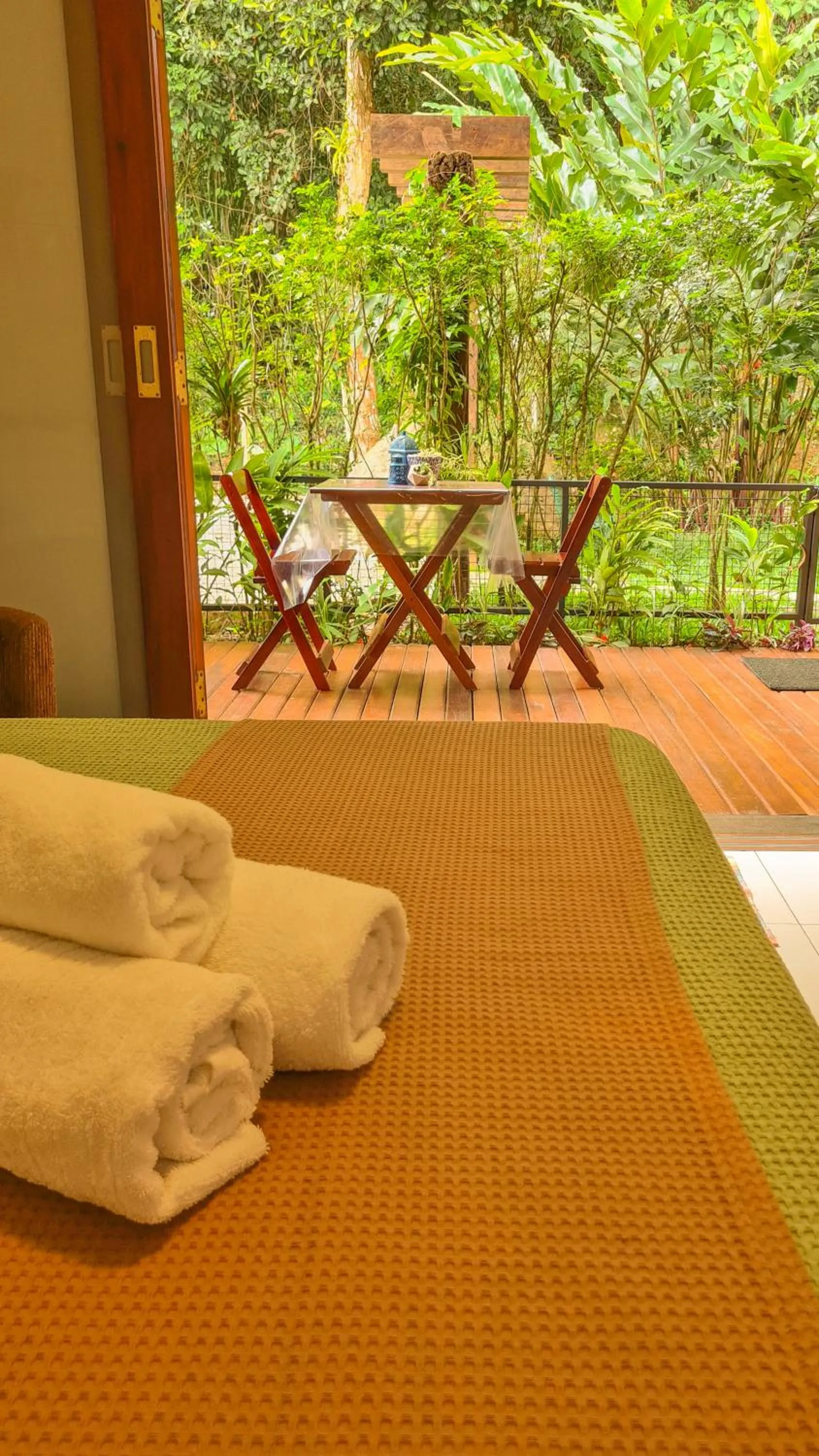 Patio in Canto dos Pássaros Suítes