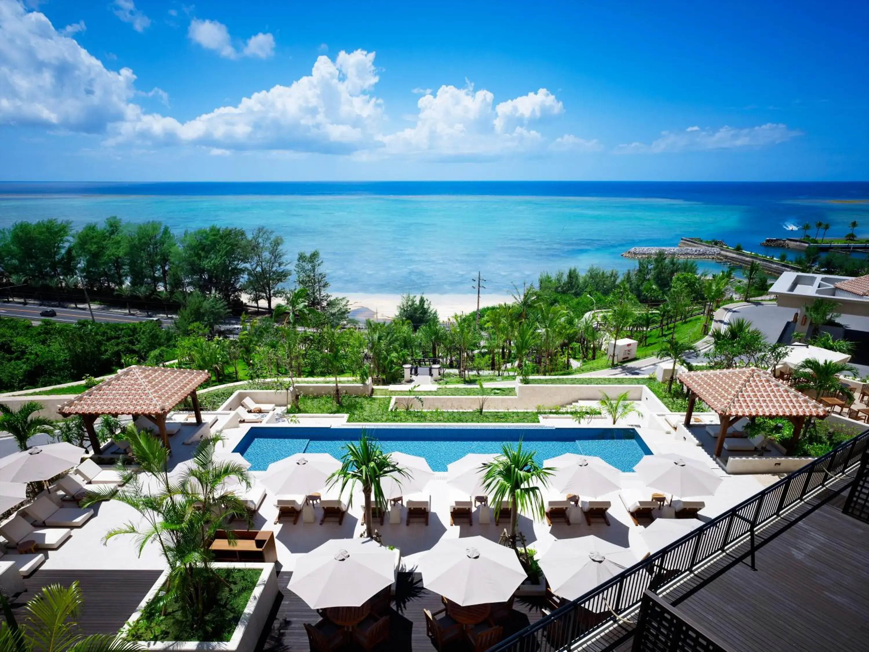 Swimming pool in Kafuu Resort Fuchaku Condo Hotel Swimming pool in Kafuu Resort Fuchaku Condo Hotel