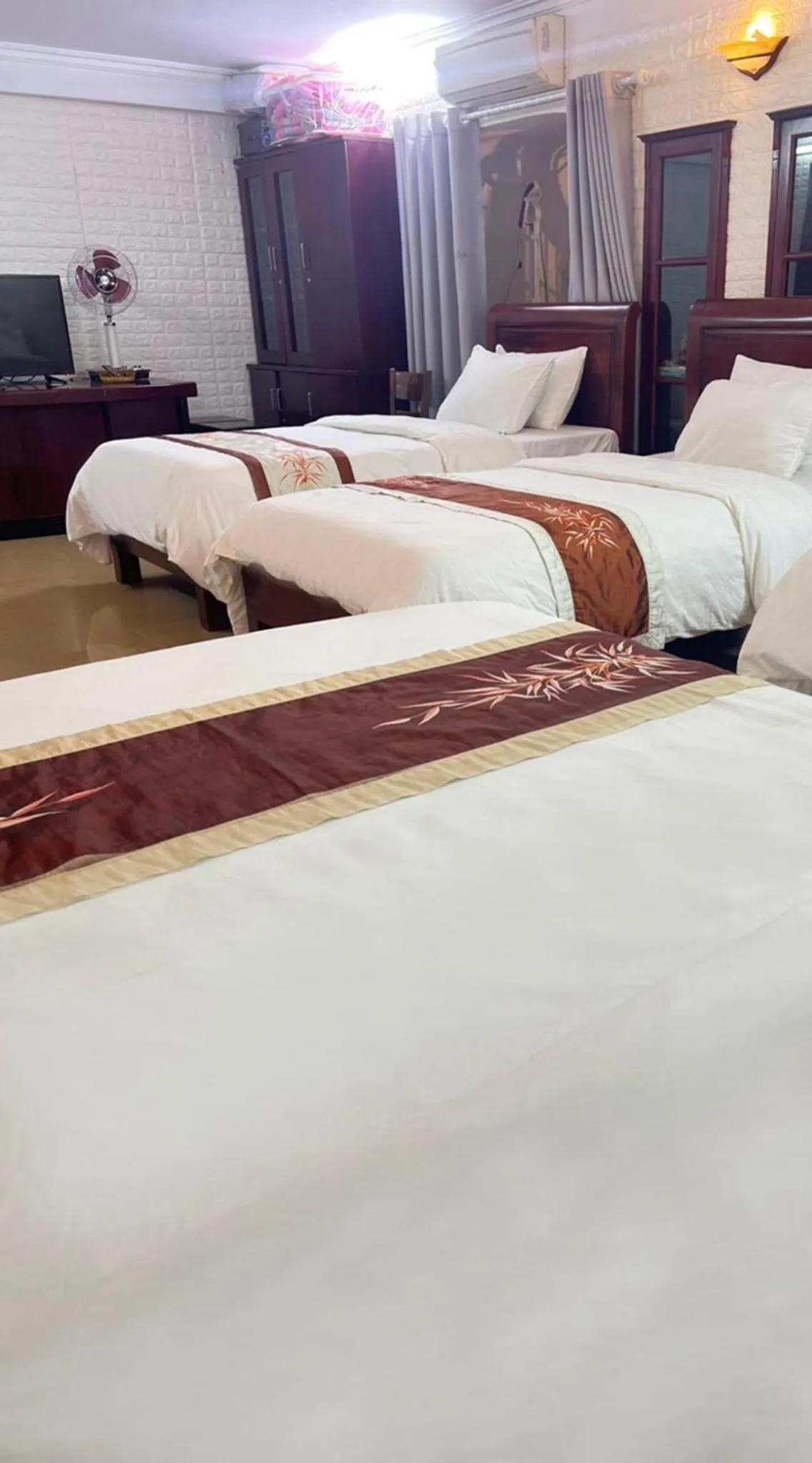 Bed in Sapa Lake View Hotel