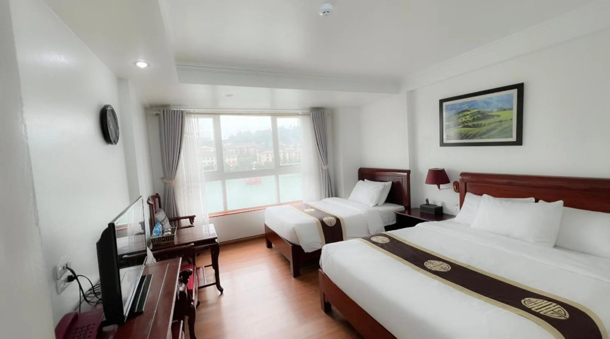 Bed in Sapa Lake View Hotel