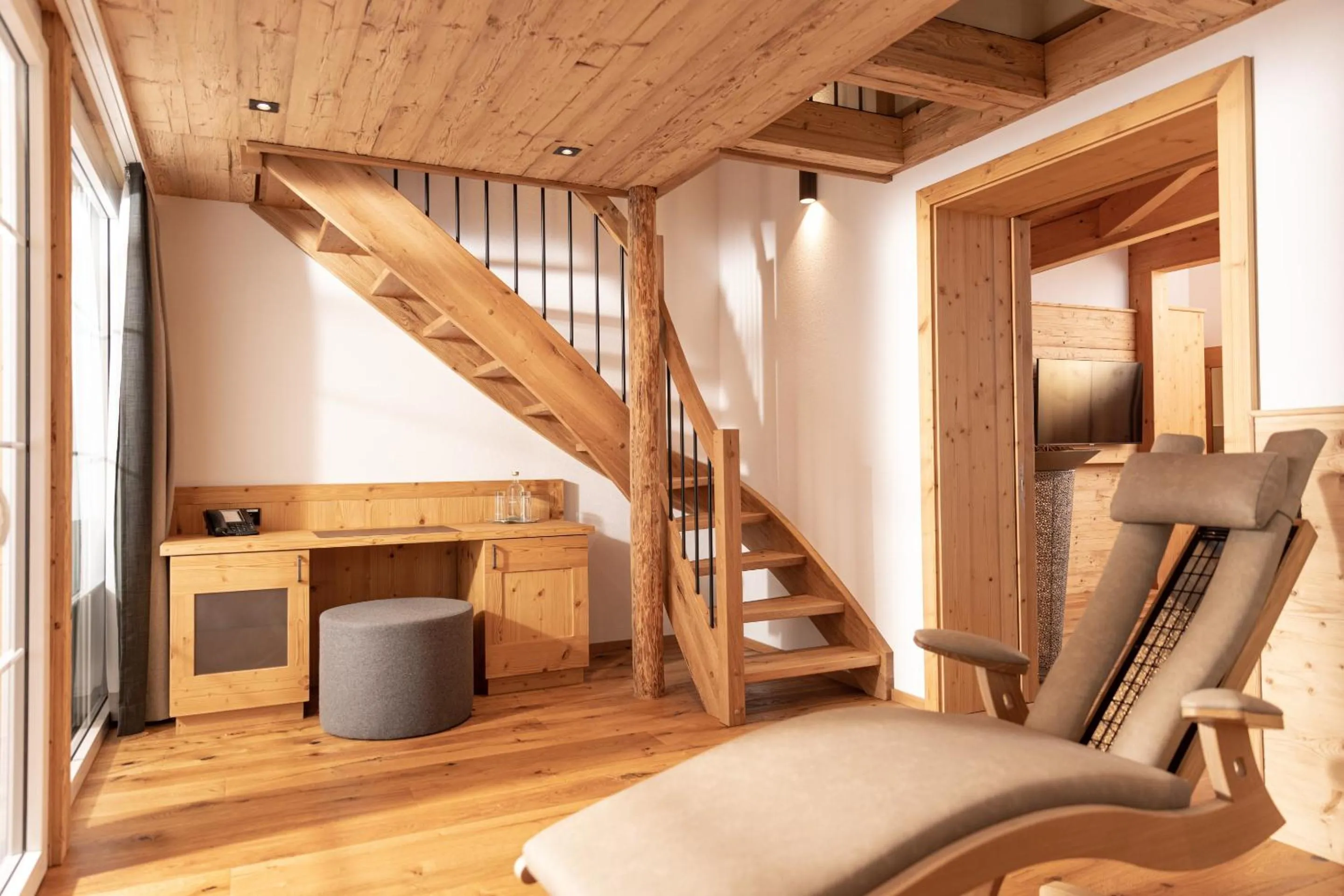 Hot Tub in Hanusel Hof Wellness & Genuss in Panoramalage