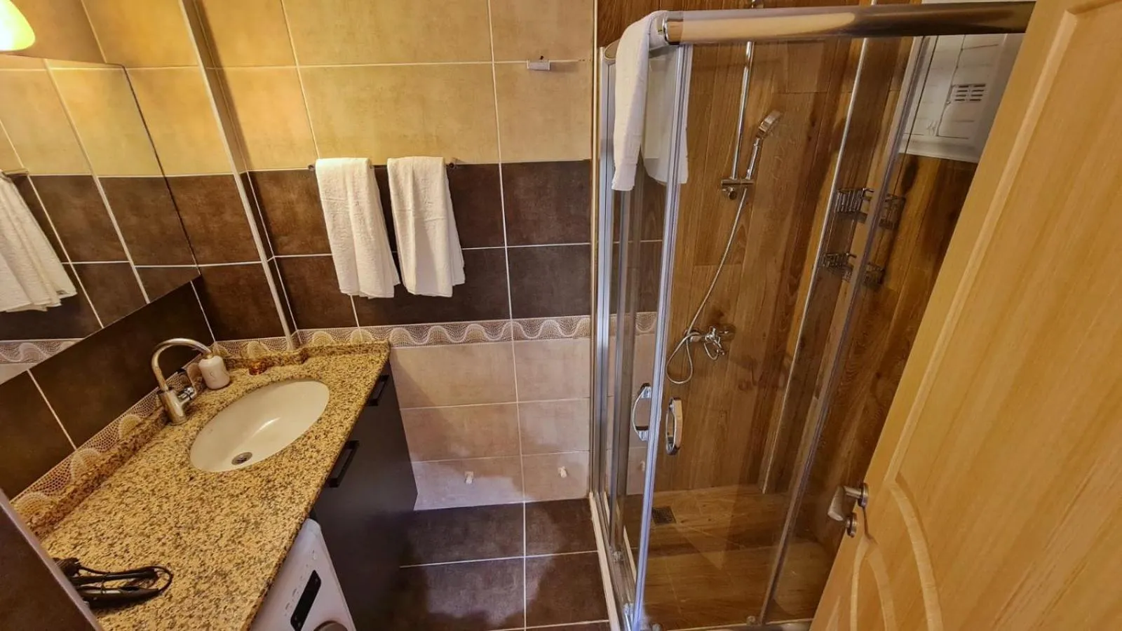 Bathroom in Letstay Sweet Home Yellow