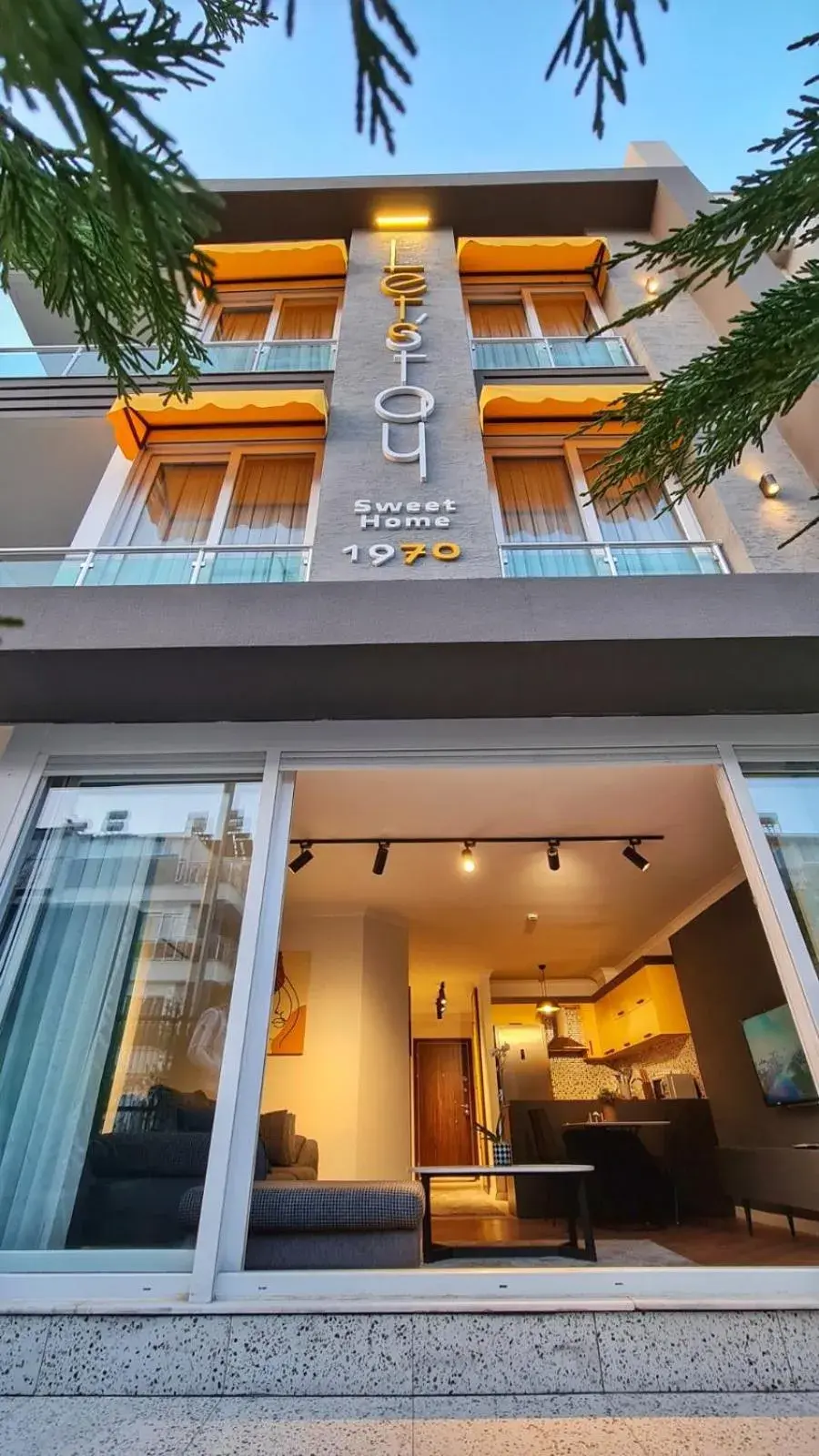 Apartment - Ground Floor in Letstay Sweet Home Yellow Apartment - Ground Floor in Letstay Sweet Home Yellow