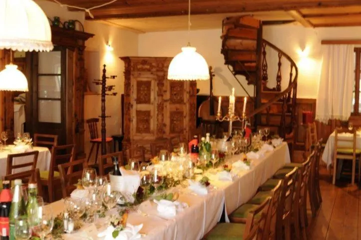 Restaurant/places to eat in Bräugasthof Hallstatt