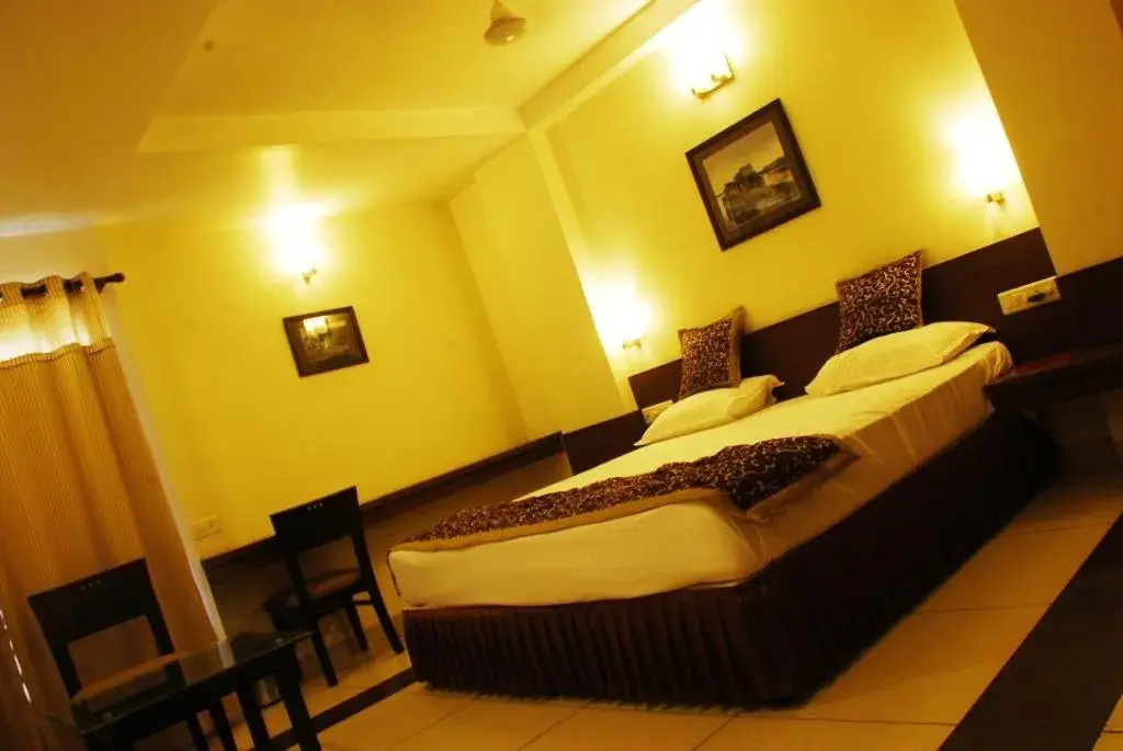 Decorative detail, Bed in Grand Ashirwad Beacon Decorative detail, Bed in Grand Ashirwad Beacon