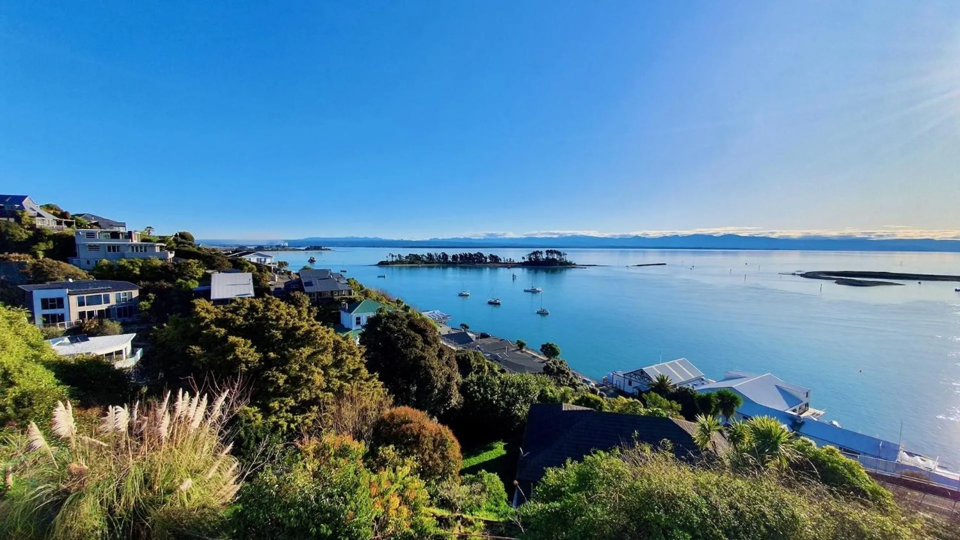 Sea view in Harbour View - Three