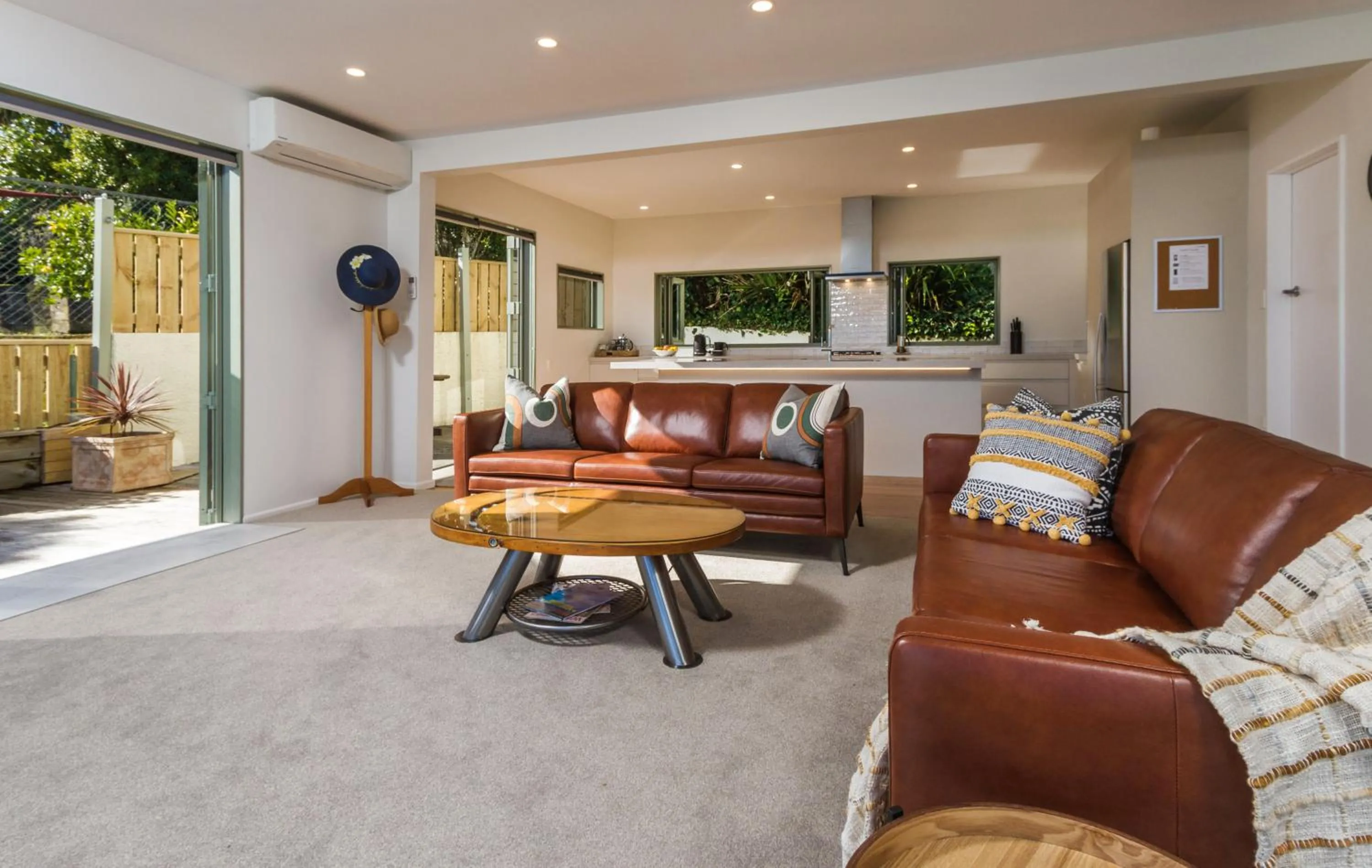Kitchen or kitchenette in Harbour View - Three
