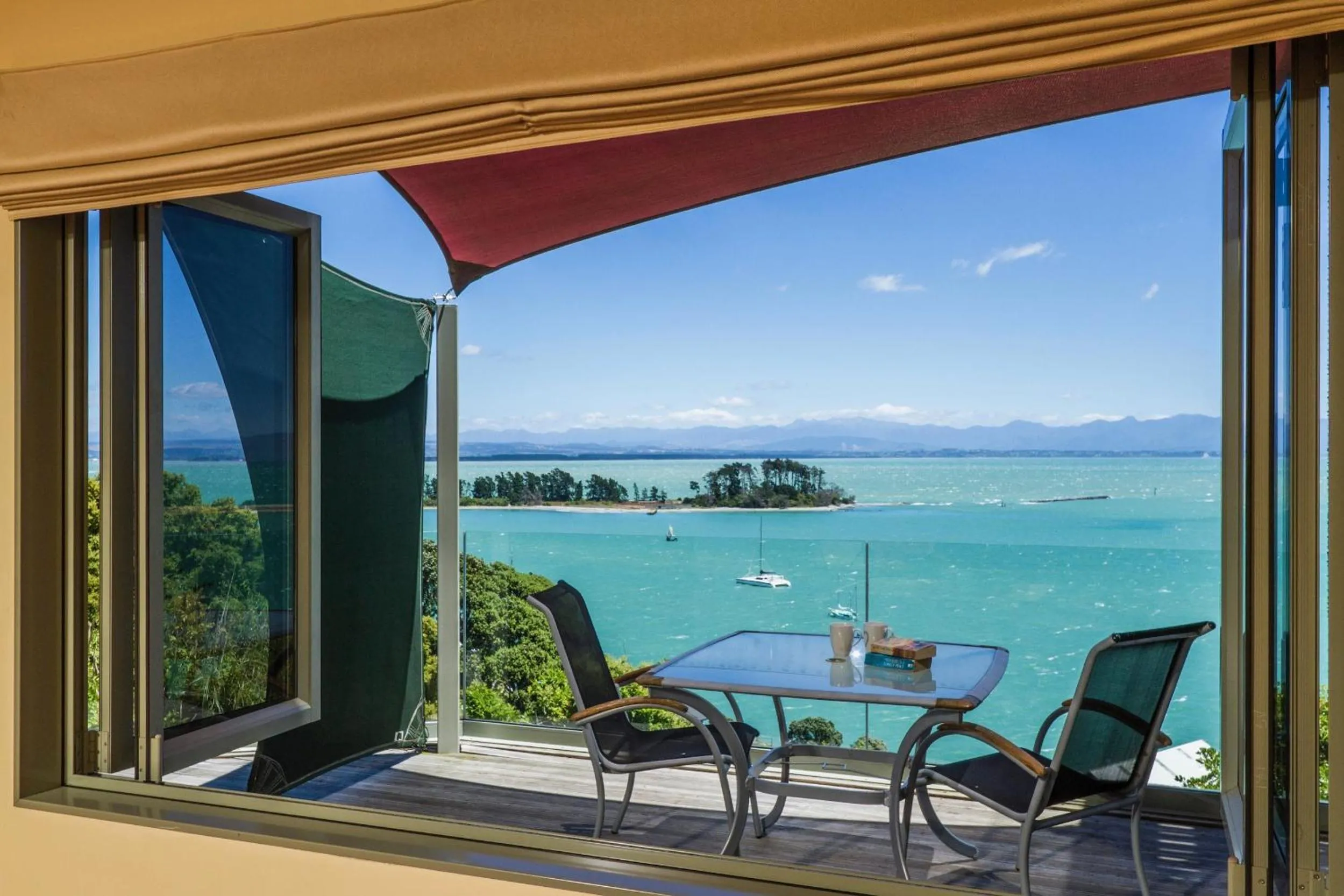 Sea view in Harbour View - Three