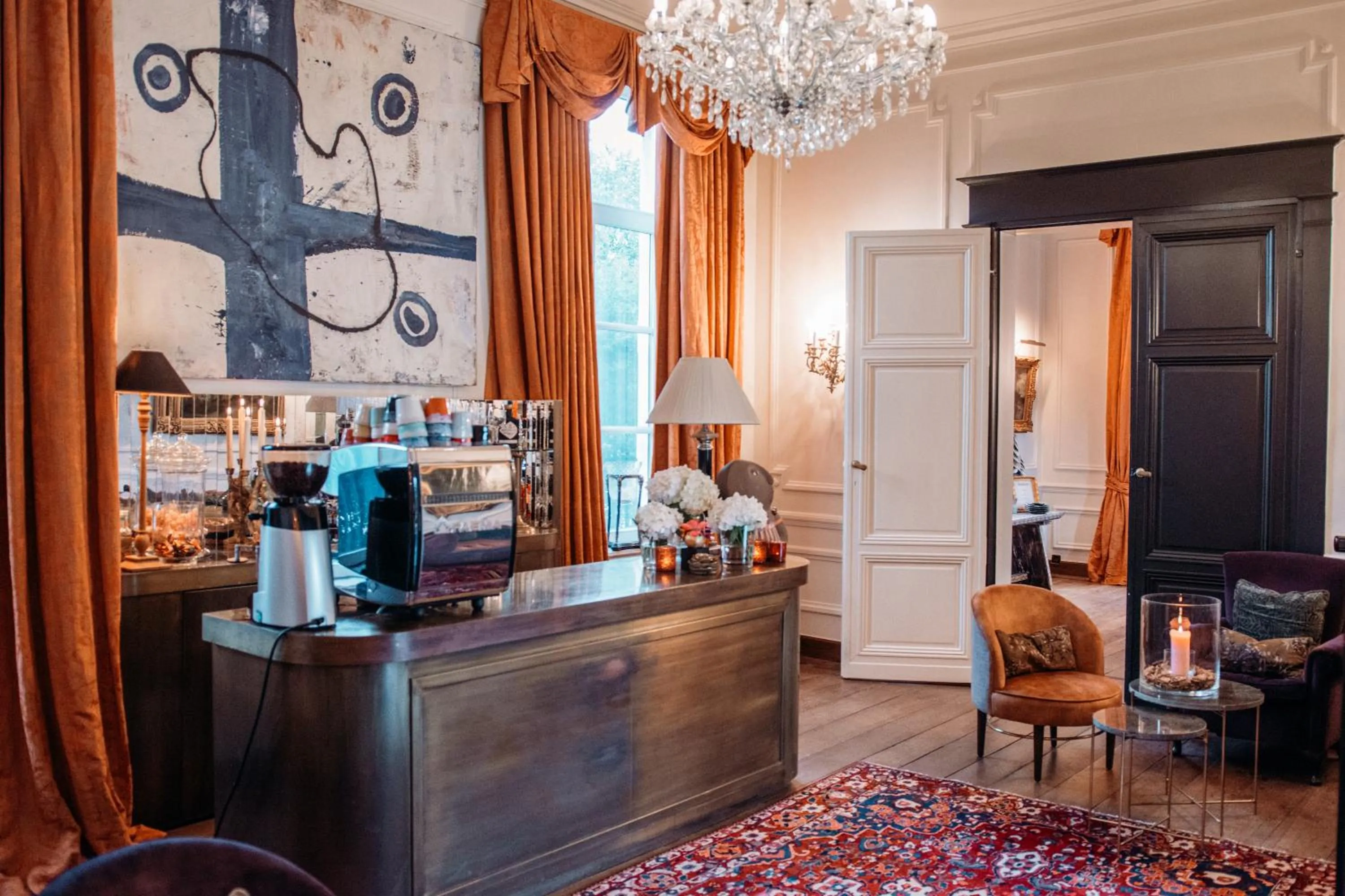 Lounge or bar in B&B Maison Mairie Hasselt