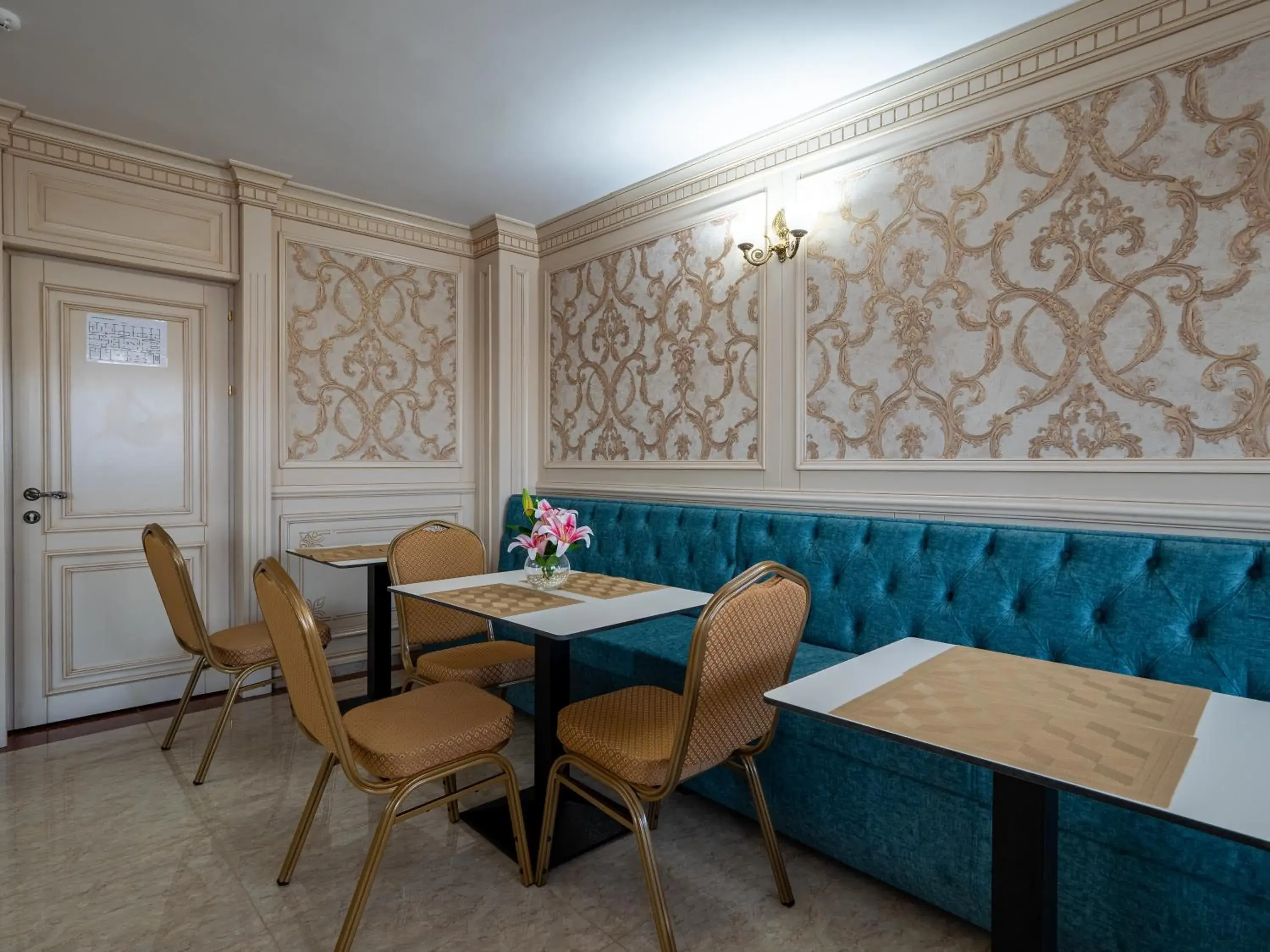 Restaurant/places to eat in Hotel Orient Galati Restaurant/places to eat in Hotel Orient Galati
