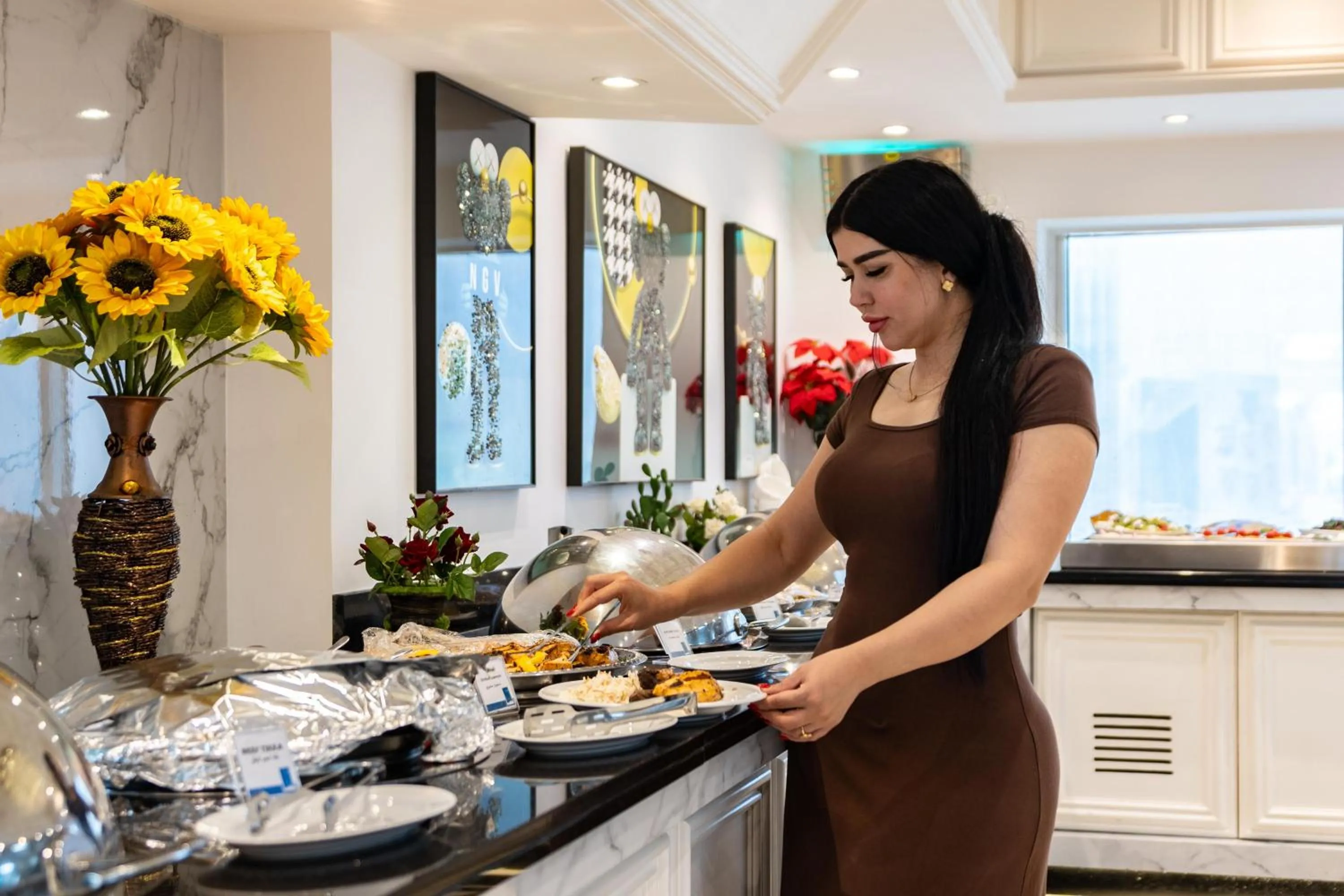 Restaurant/places to eat in Samaya Hotel Deira