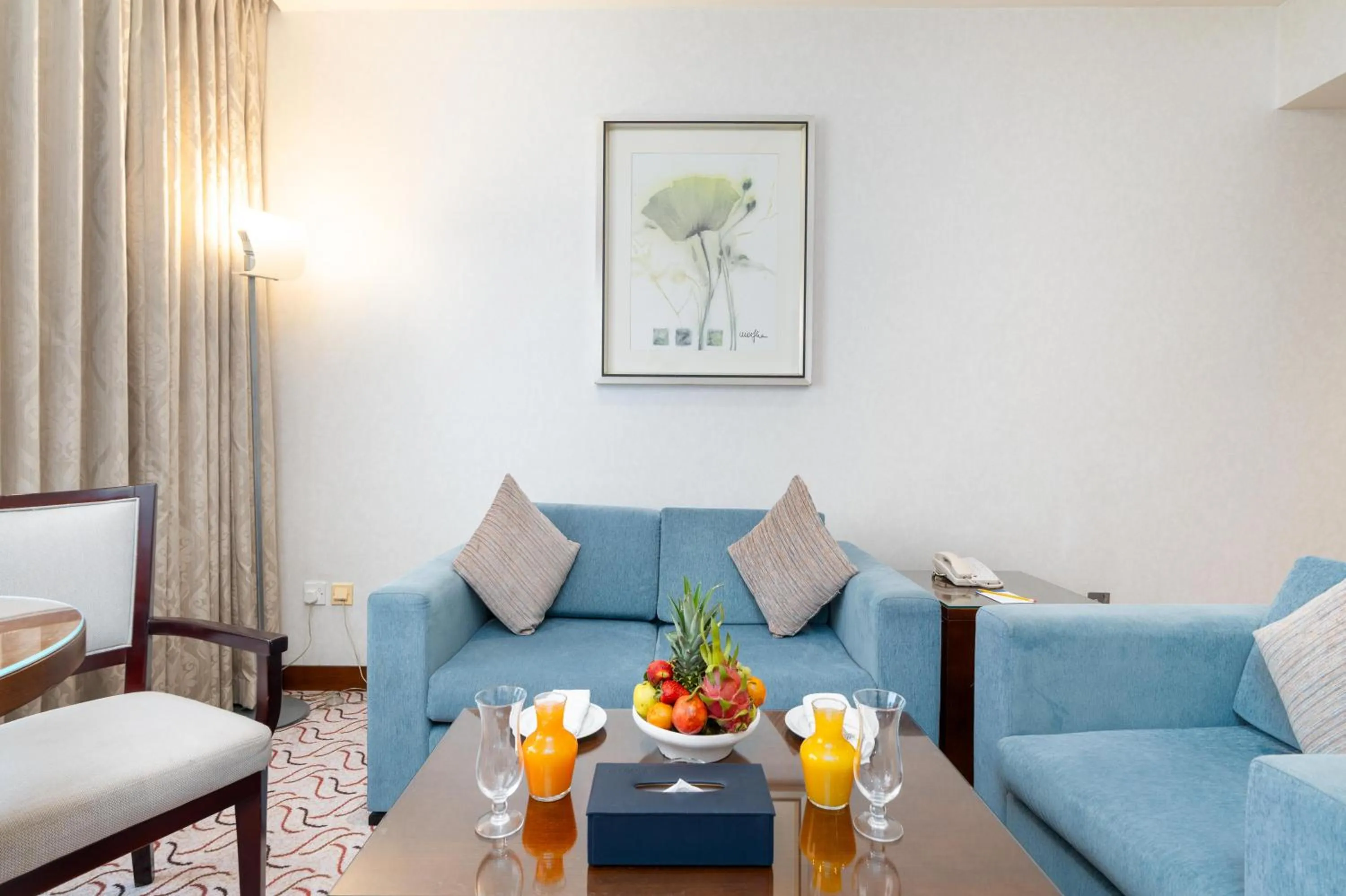 Seating area in Samaya Hotel Deira