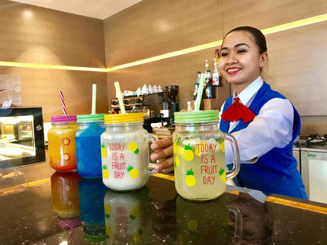 Restaurant/places to eat in Samaya Hotel Deira