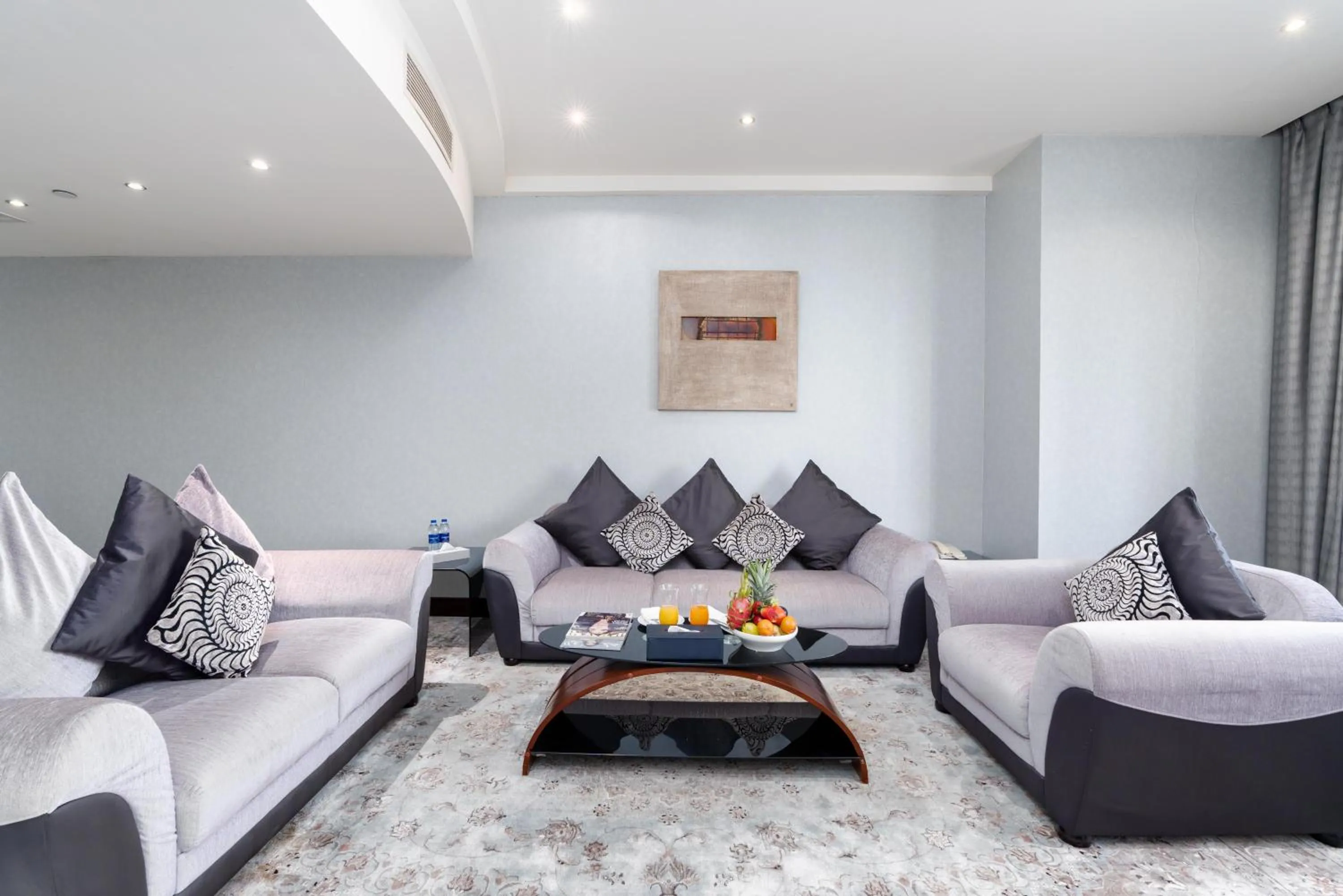 Seating area in Samaya Hotel Deira