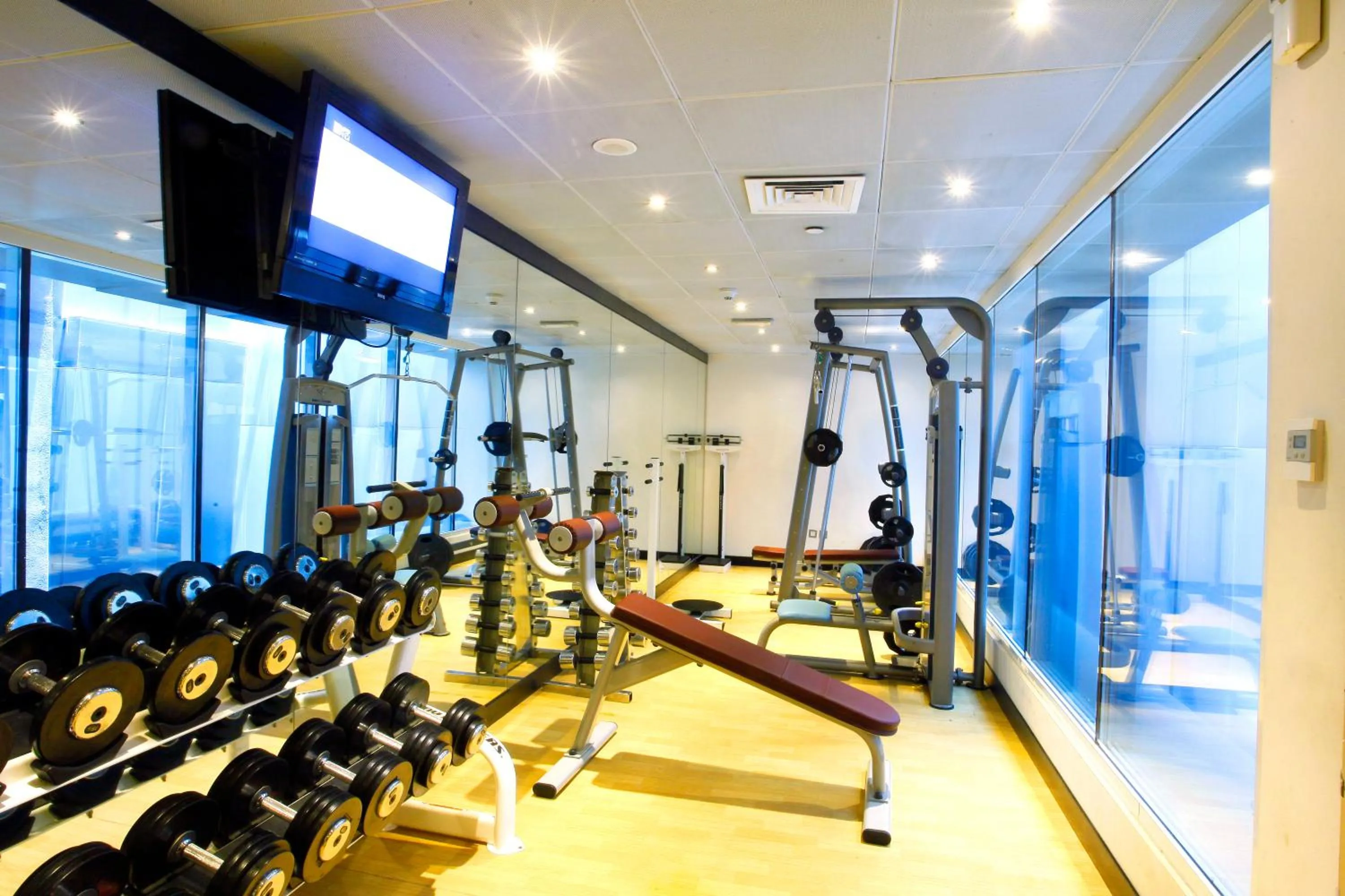 Fitness centre/facilities in Samaya Hotel Deira