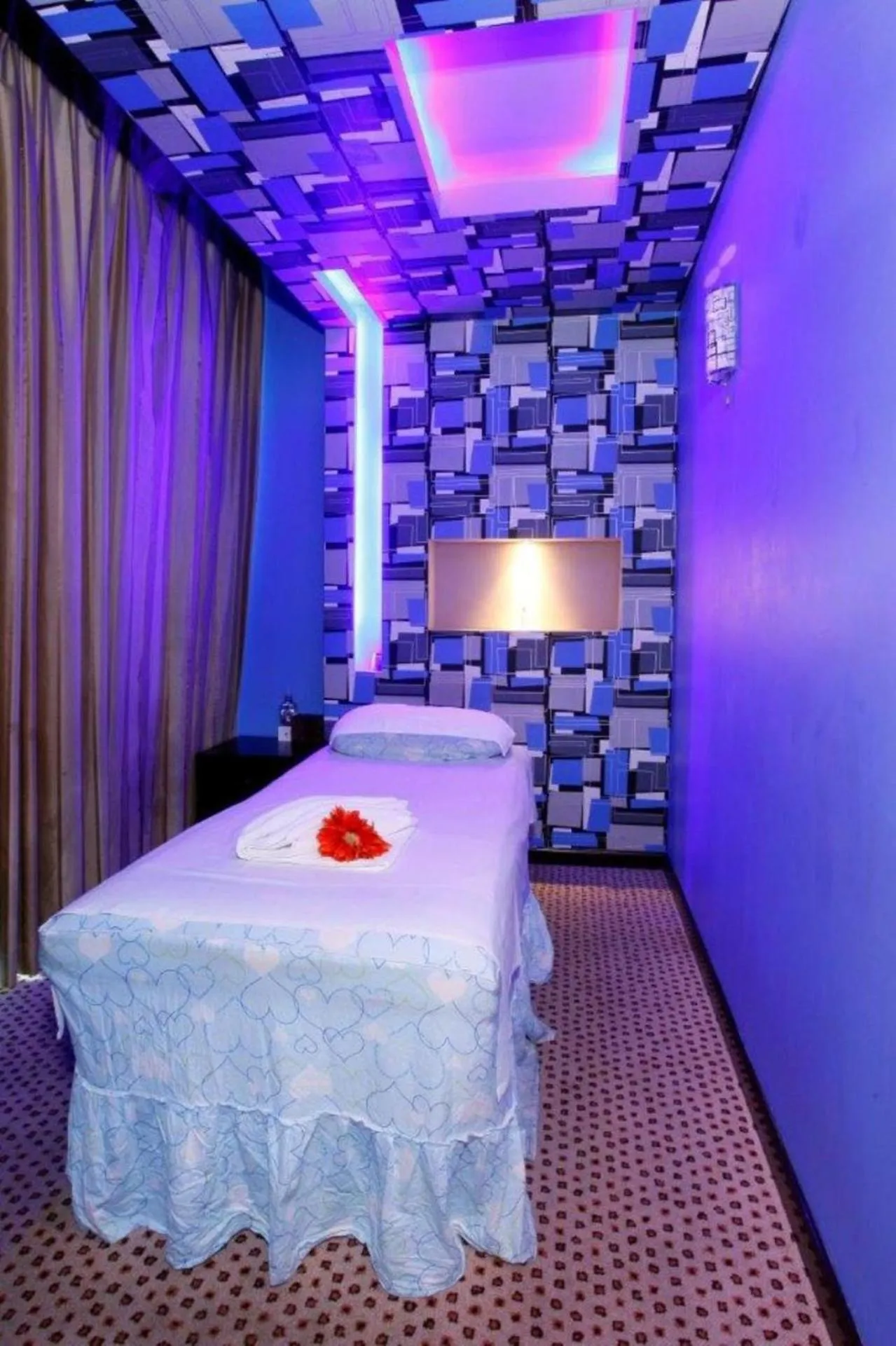 Massage, Bed in Samaya Hotel Deira