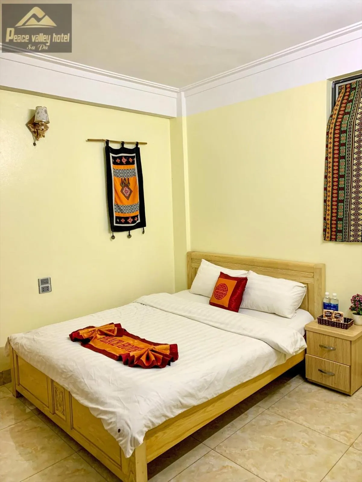 Bed in SaPa Peace Valley hotel