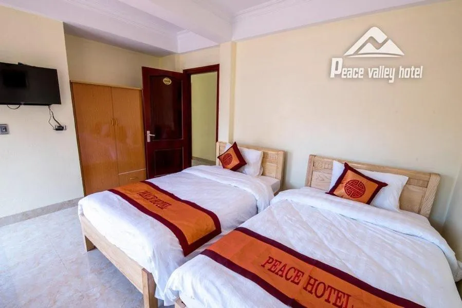 Bed in SaPa Peace Valley hotel