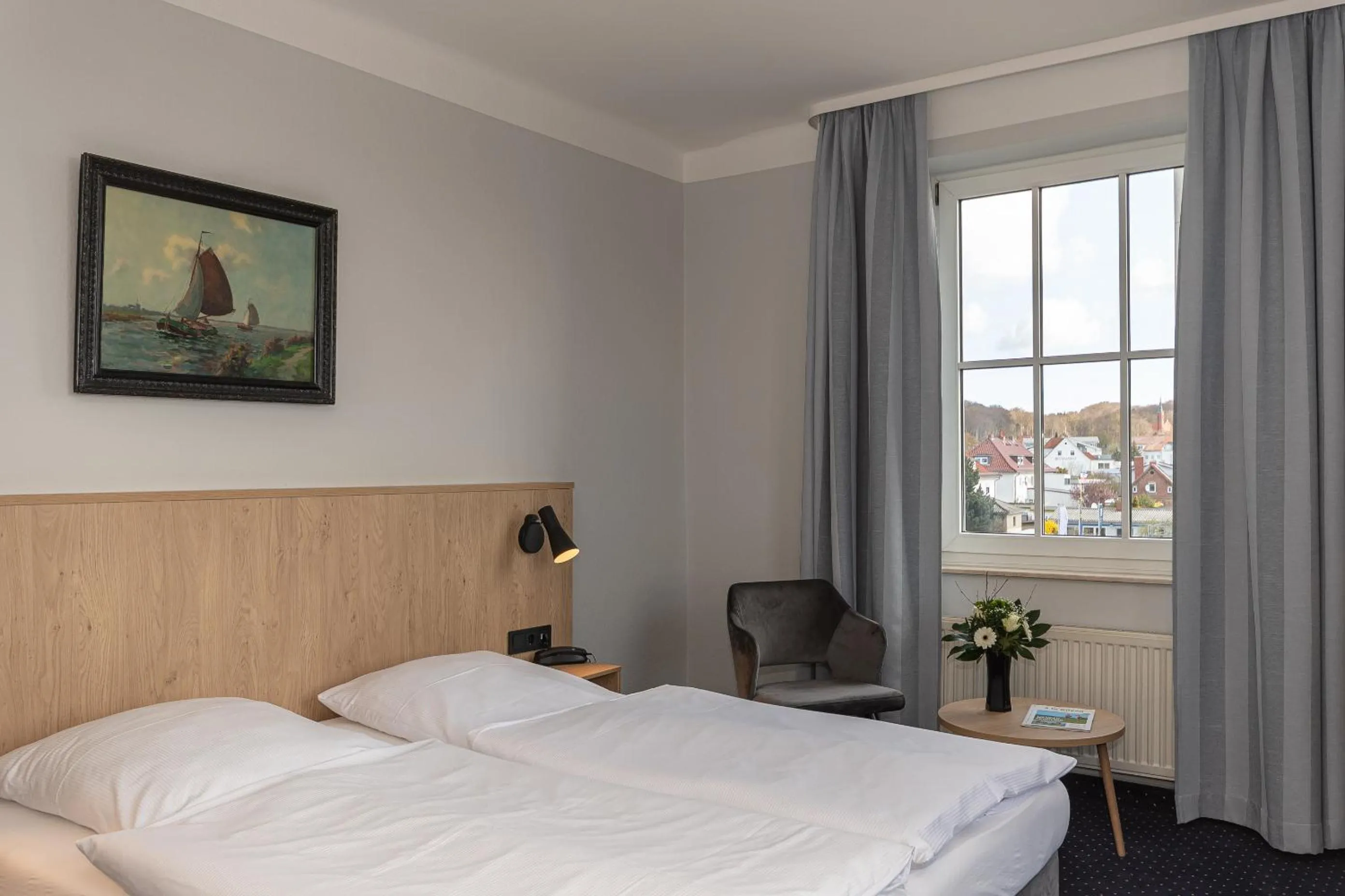 Photo of the whole room, Bed in Hotel Badehaus Goor