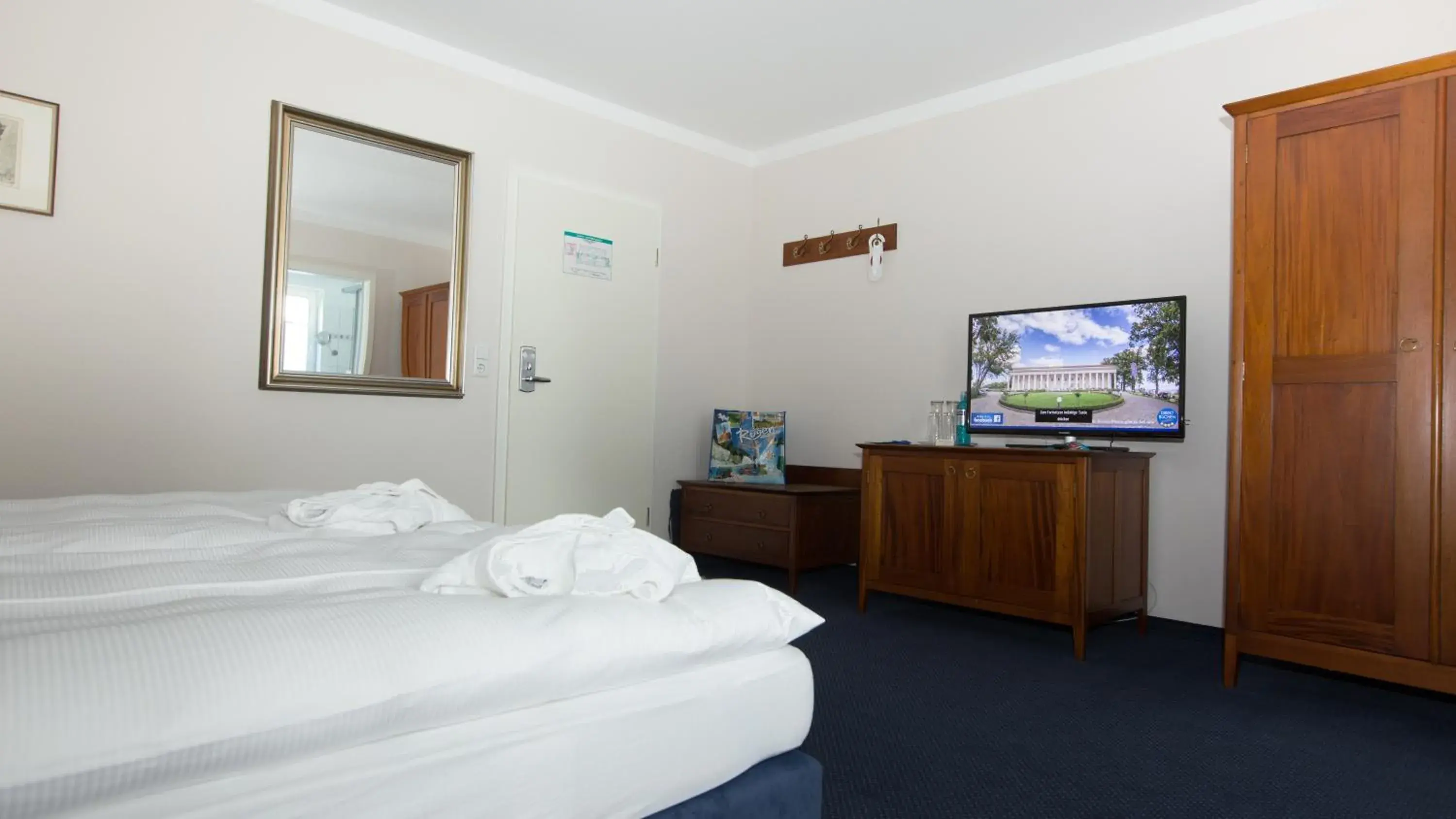 Classic Double Room in Hotel Badehaus Goor Classic Double Room in Hotel Badehaus Goor