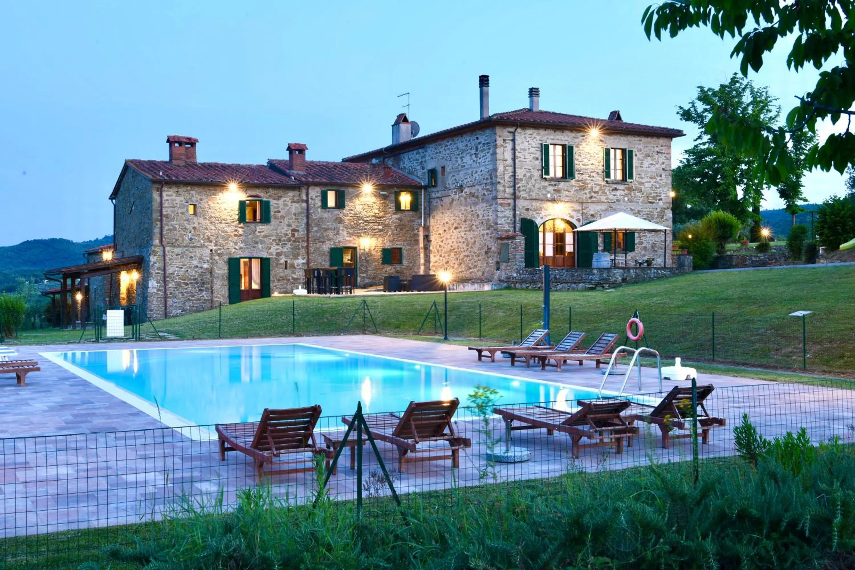 Swimming pool in Agriturismo I Poggilunghi