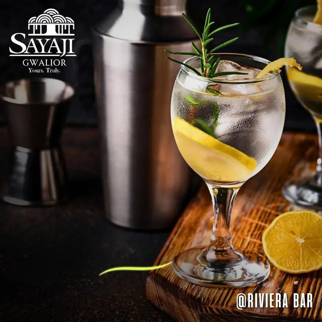 Lounge or bar in The Central Park Hotel Lounge or bar in The Central Park Hotel