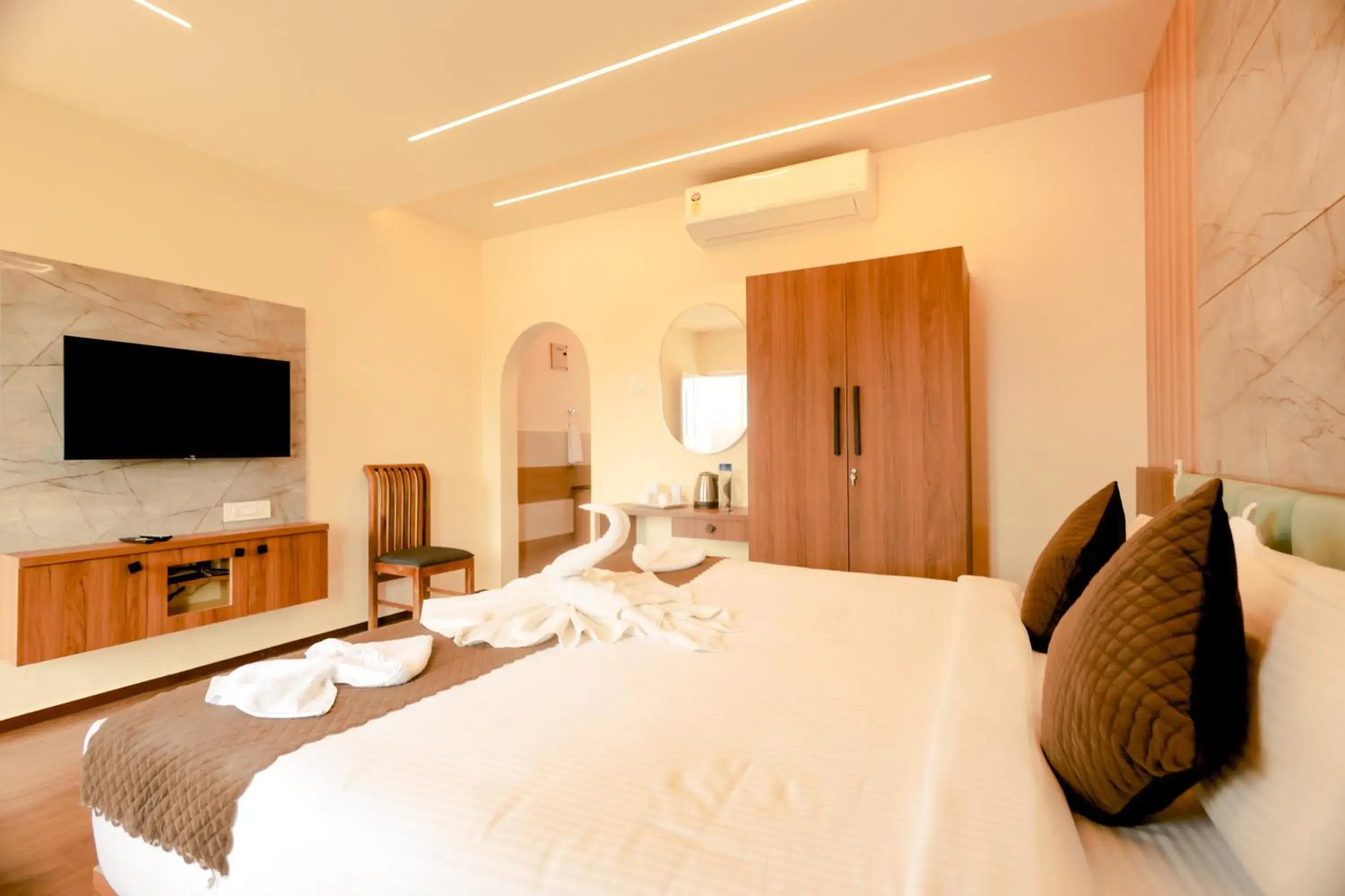 Bedroom, Bed in Holiday Heaven Munnar Bedroom, Bed in Holiday Heaven Munnar