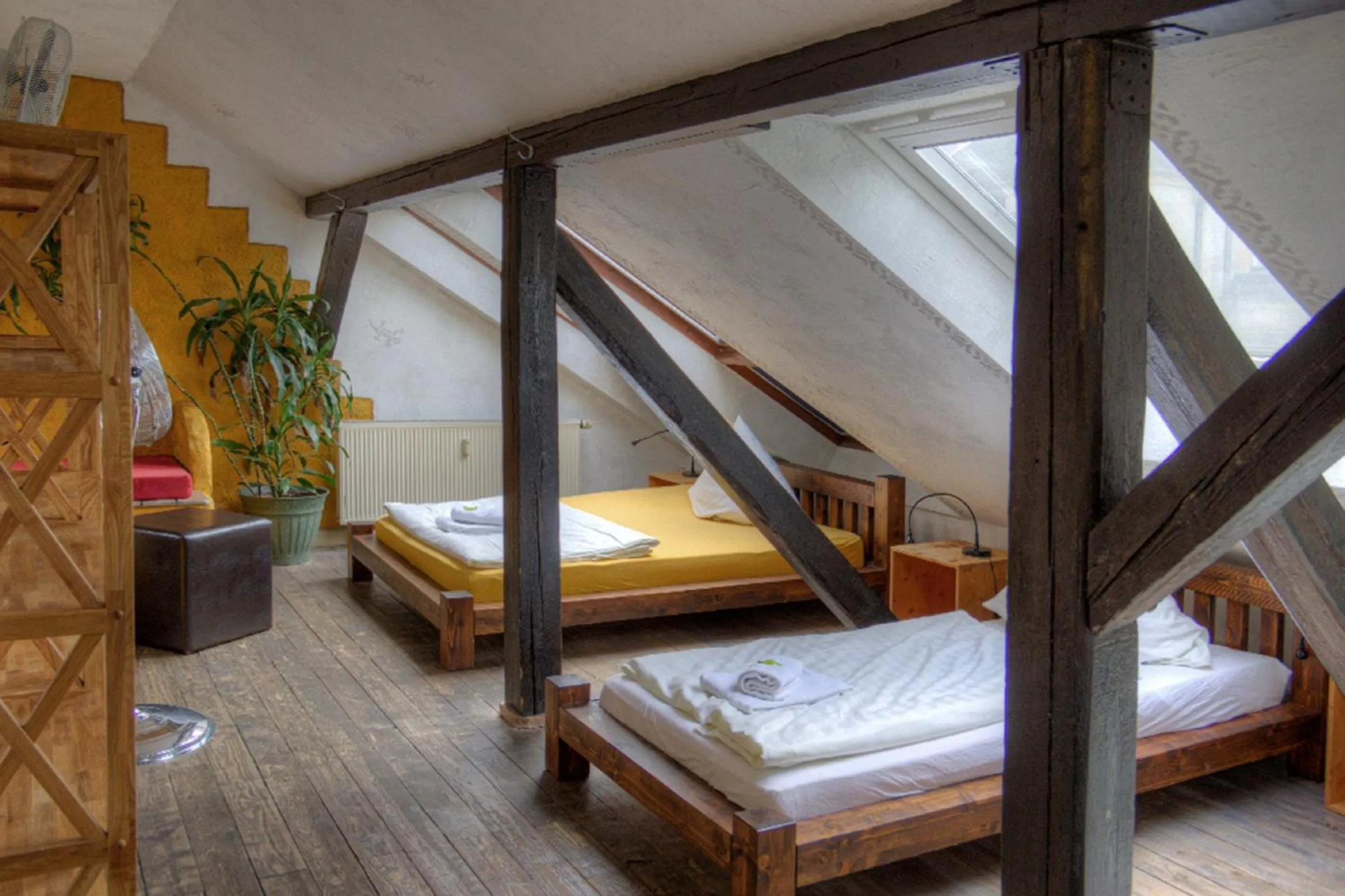 Photo of the whole room, Bed in Gästehaus Mezcalero