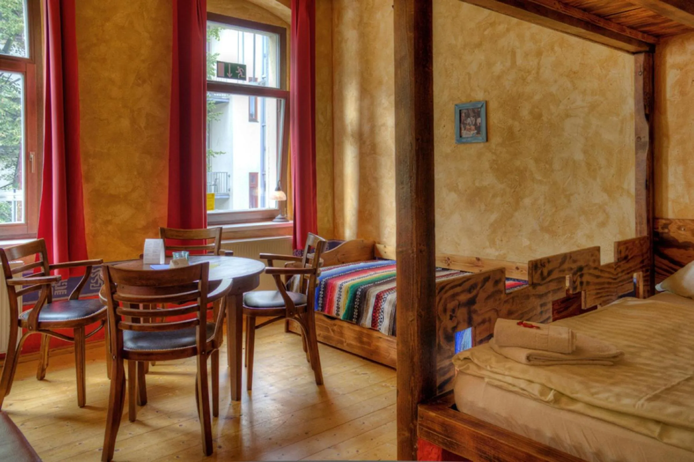 Day, Bed in Gästehaus Mezcalero