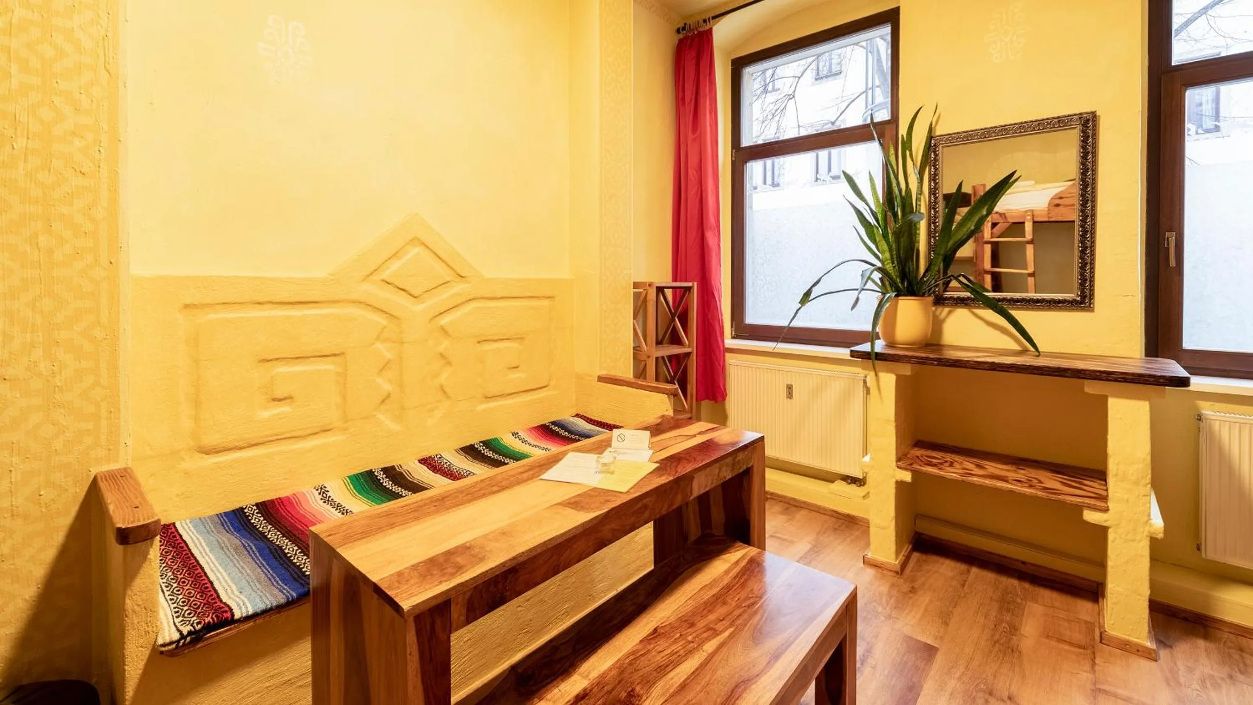 Photo of the whole room in Gästehaus Mezcalero