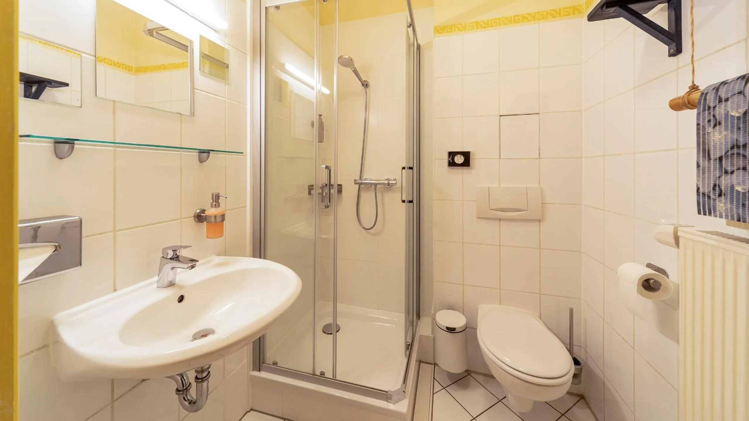 Bathroom in Gästehaus Mezcalero