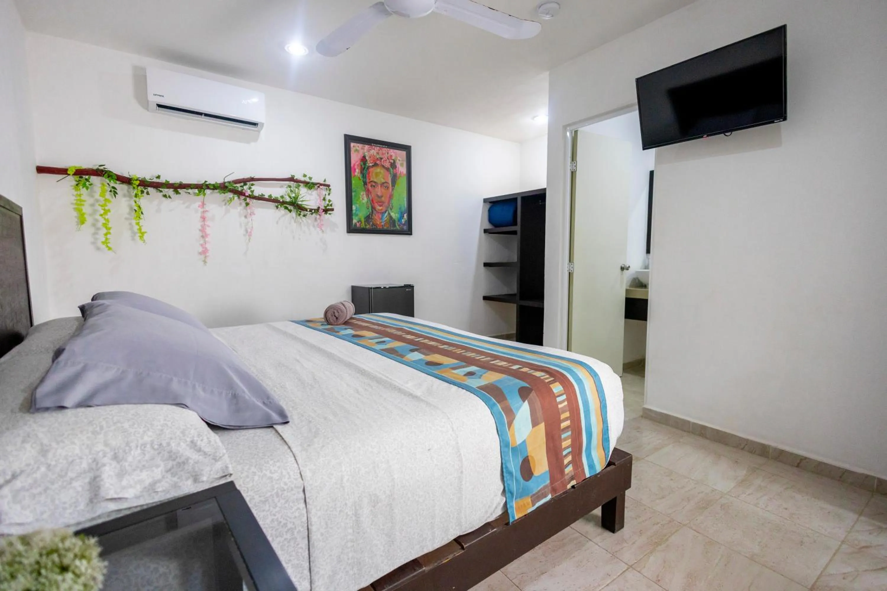 Bed in Puerto Morelos Hotel Las Palmas - Near the beach