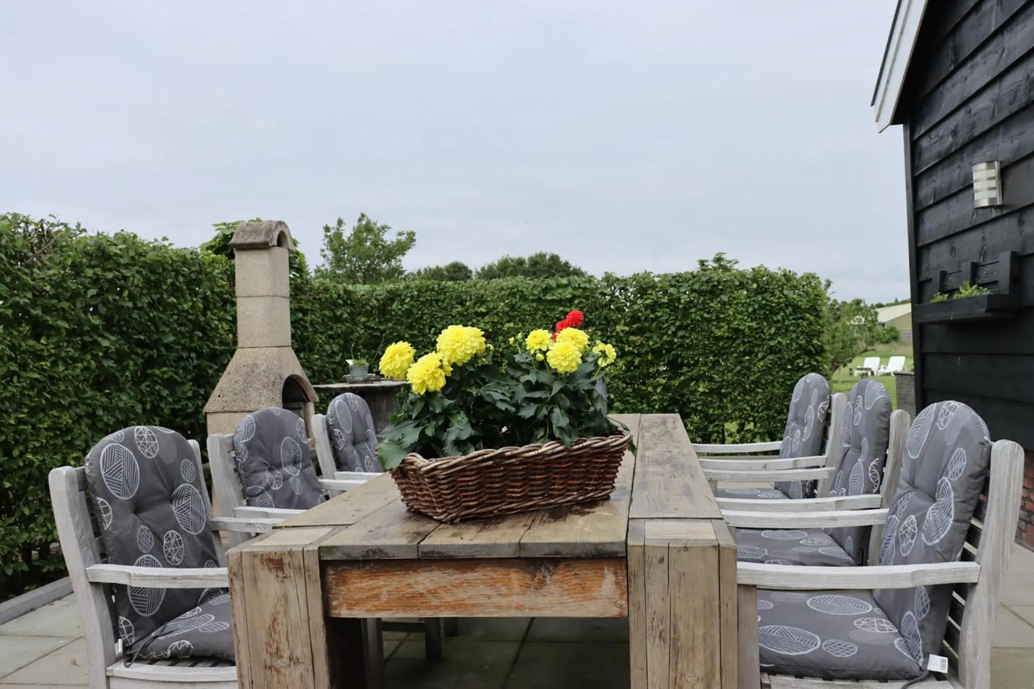 Seating area in B&B Buutegeweun