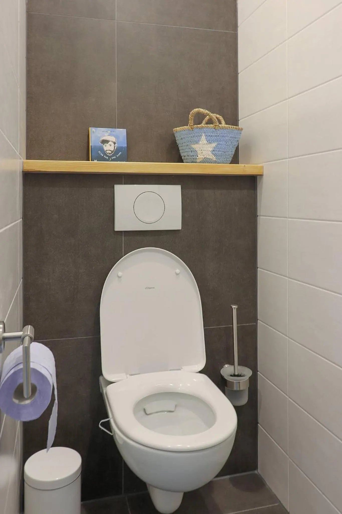 Bathroom in B&B Buutegeweun