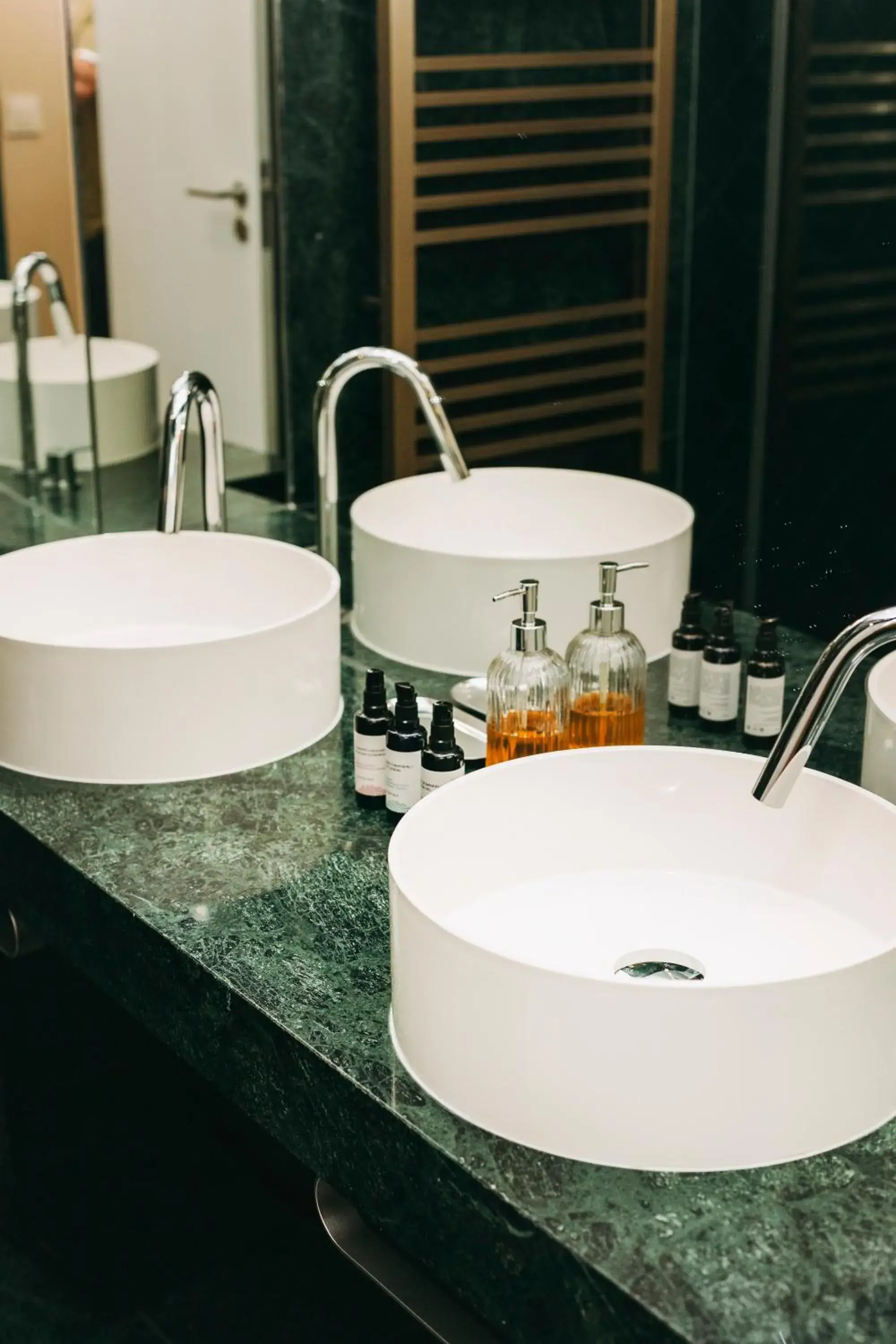 Superior King Room in The Felix 10 Superior King Room in The Felix 10